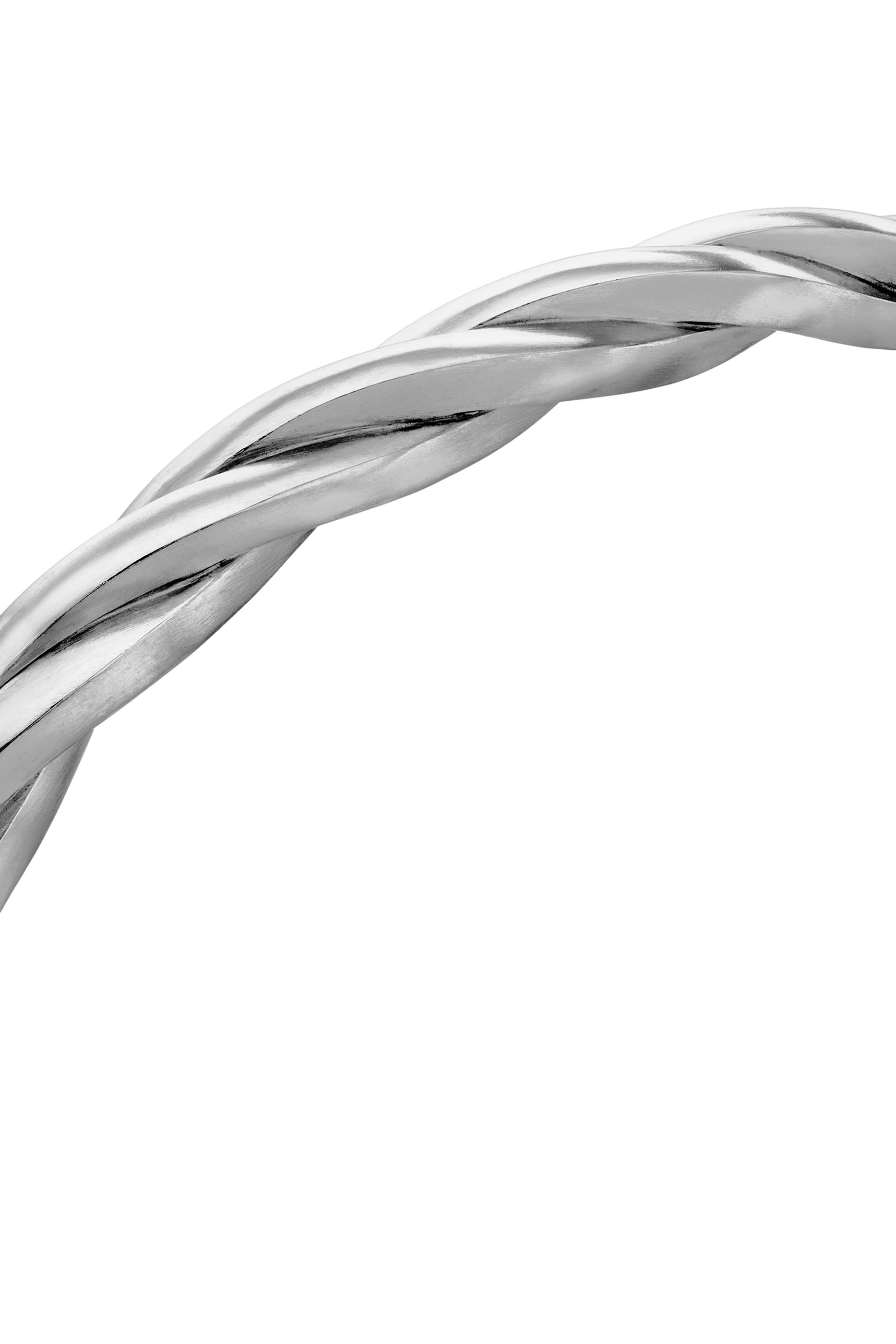 سوار دي واي هيليوس، فضة استرلينية