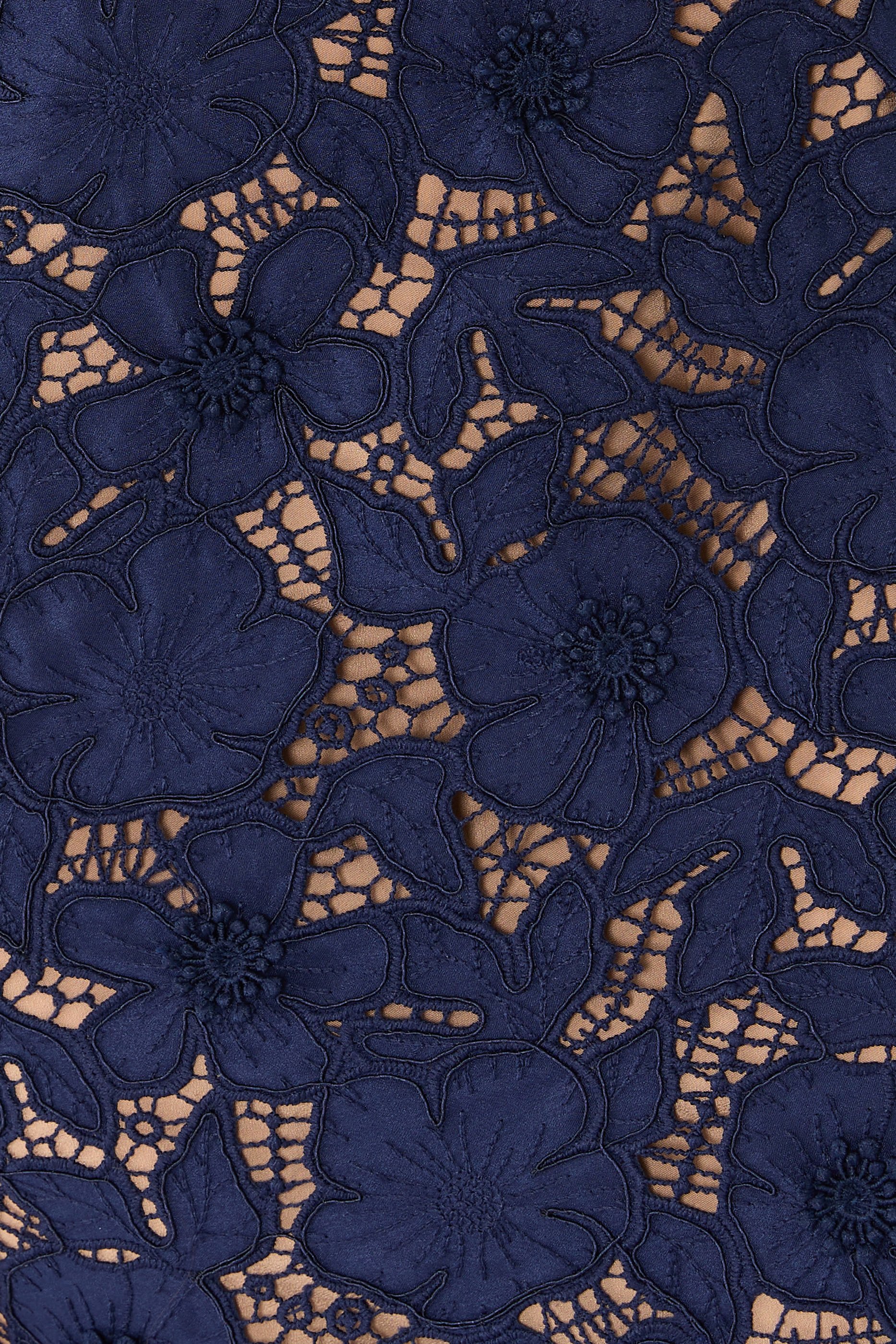 فستان متوسط الطول دانتيل جوبير