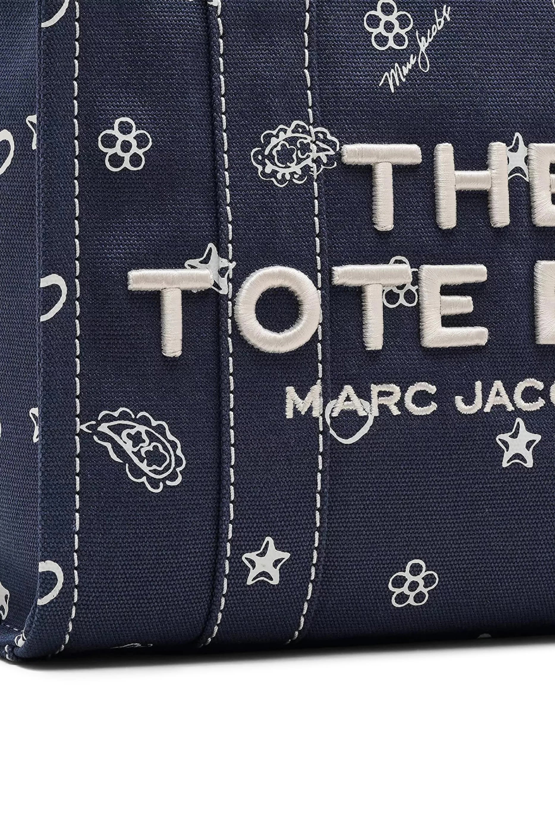 حقيبة يد متوسطة