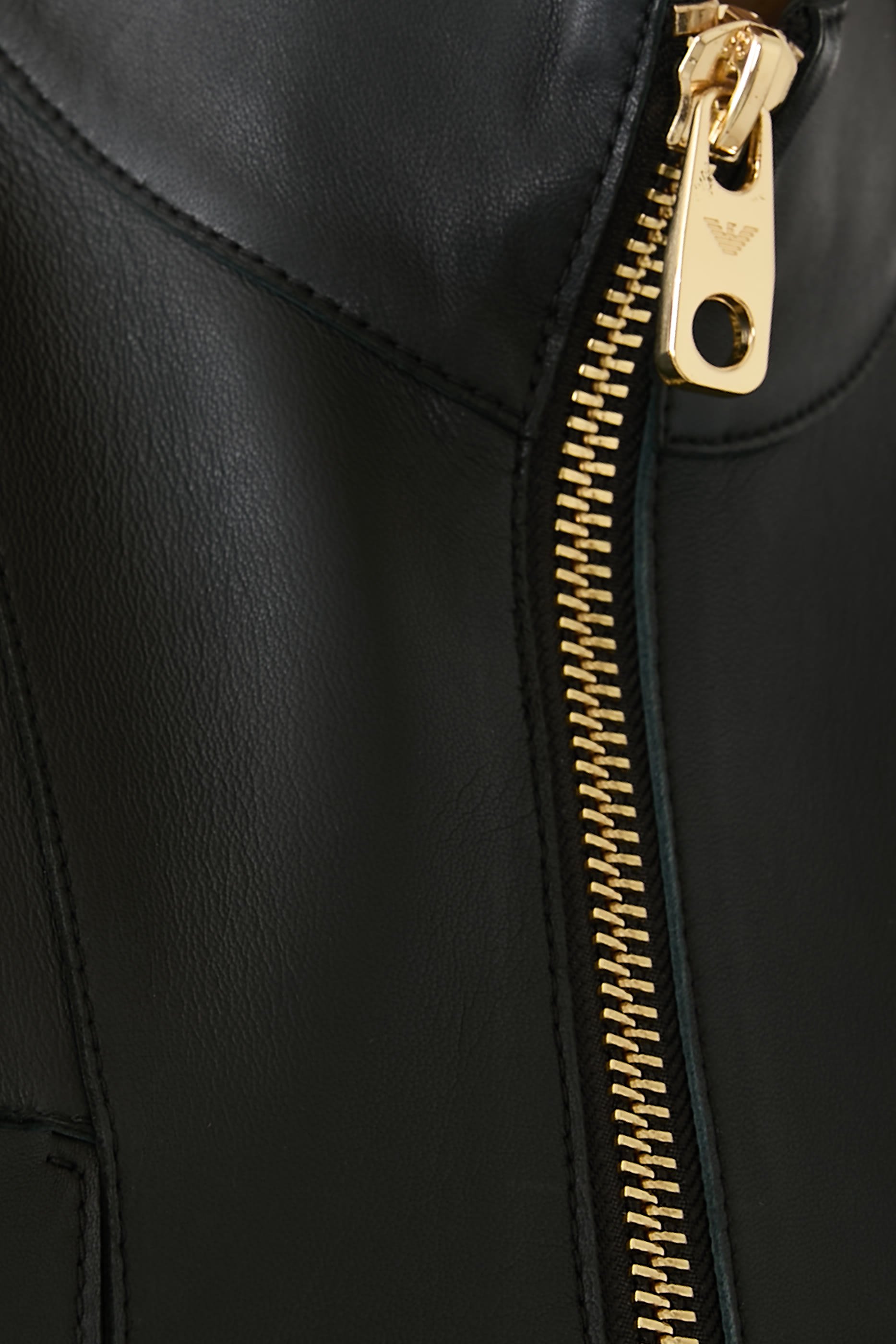 فيست بسحاب جلد