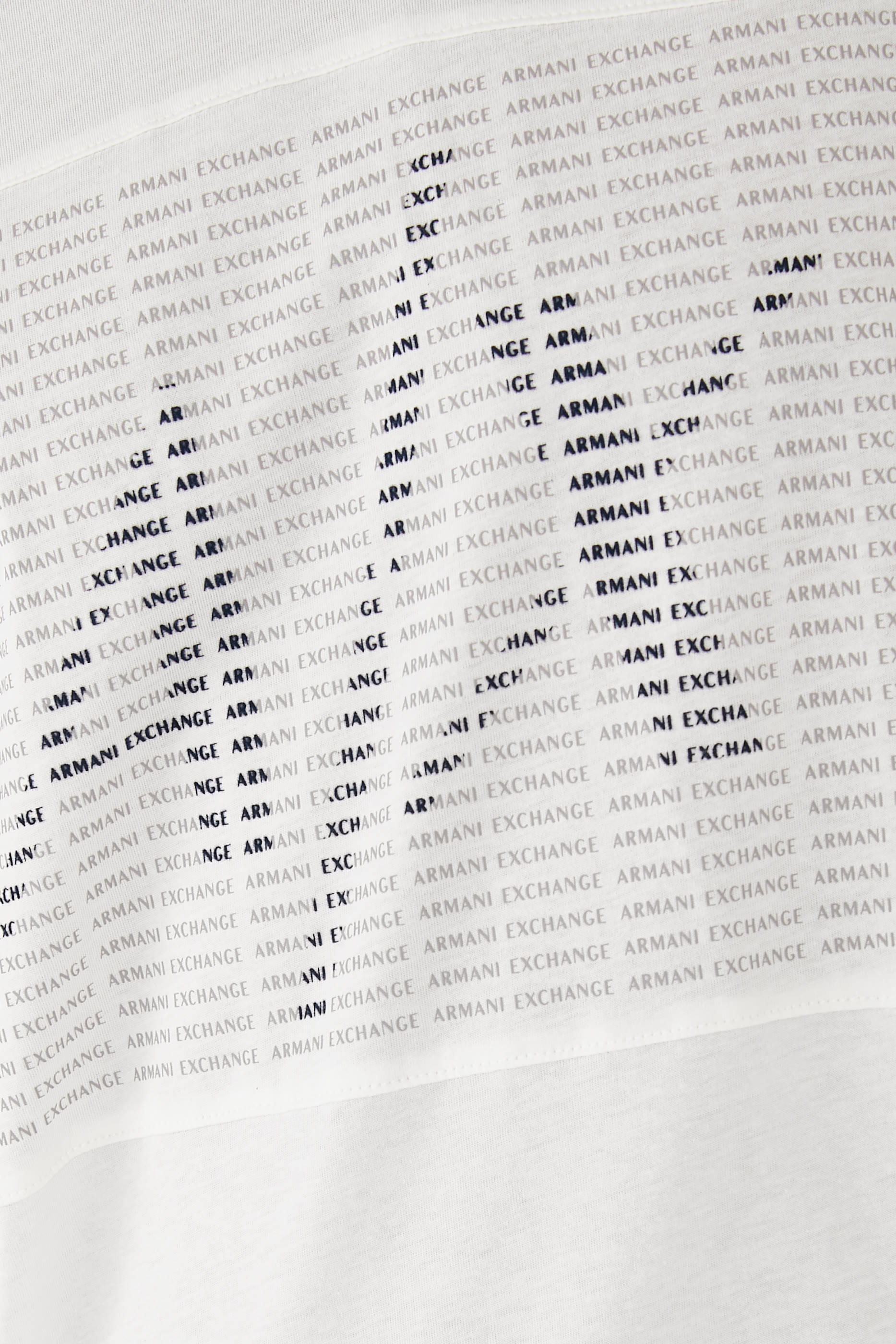 تيشيرت جيمنازيوم بياقة ضيقة