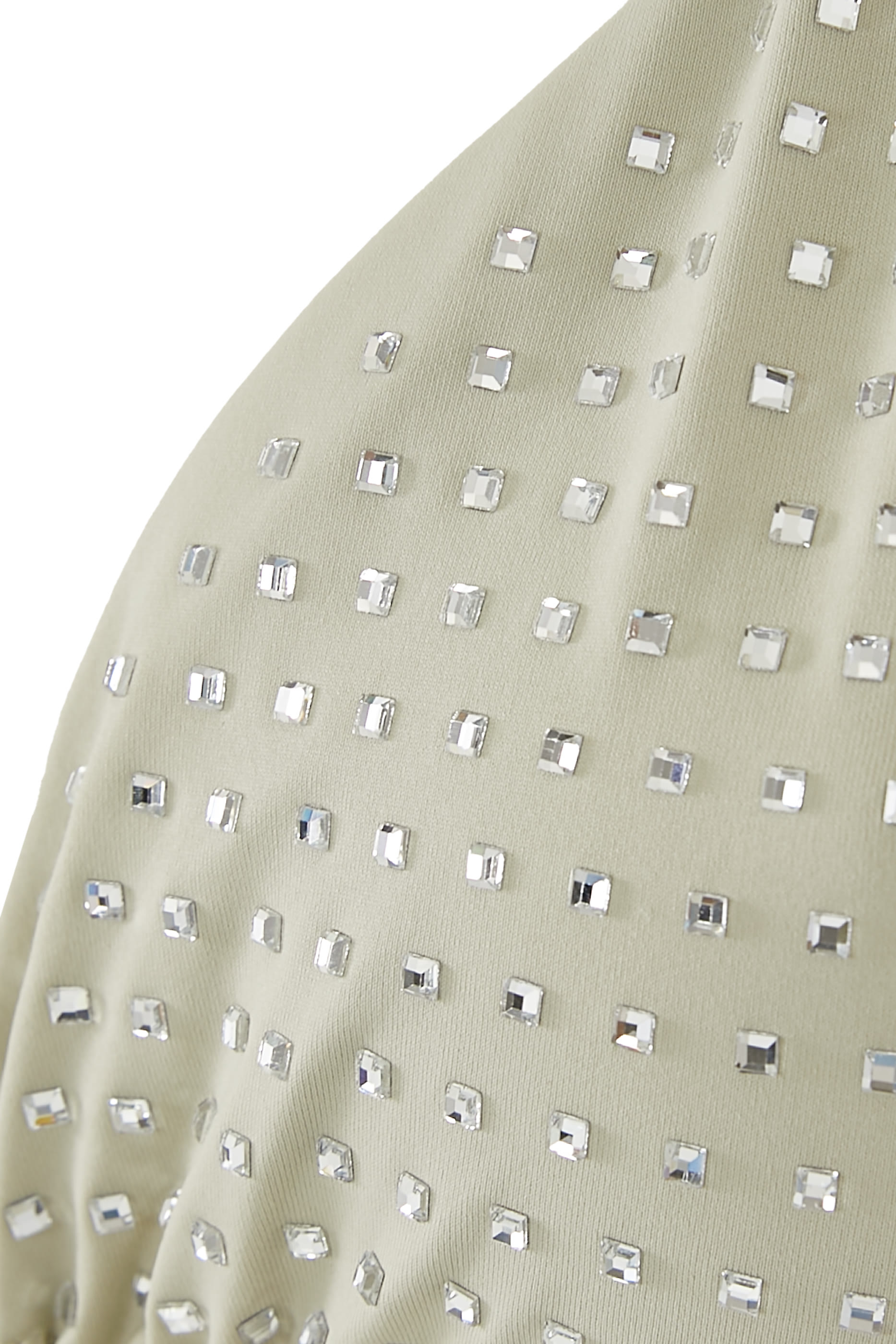 قطعة بيكيني زويا علوية بقوالب مثلثية مزينة بأحجار مثبة حراريا