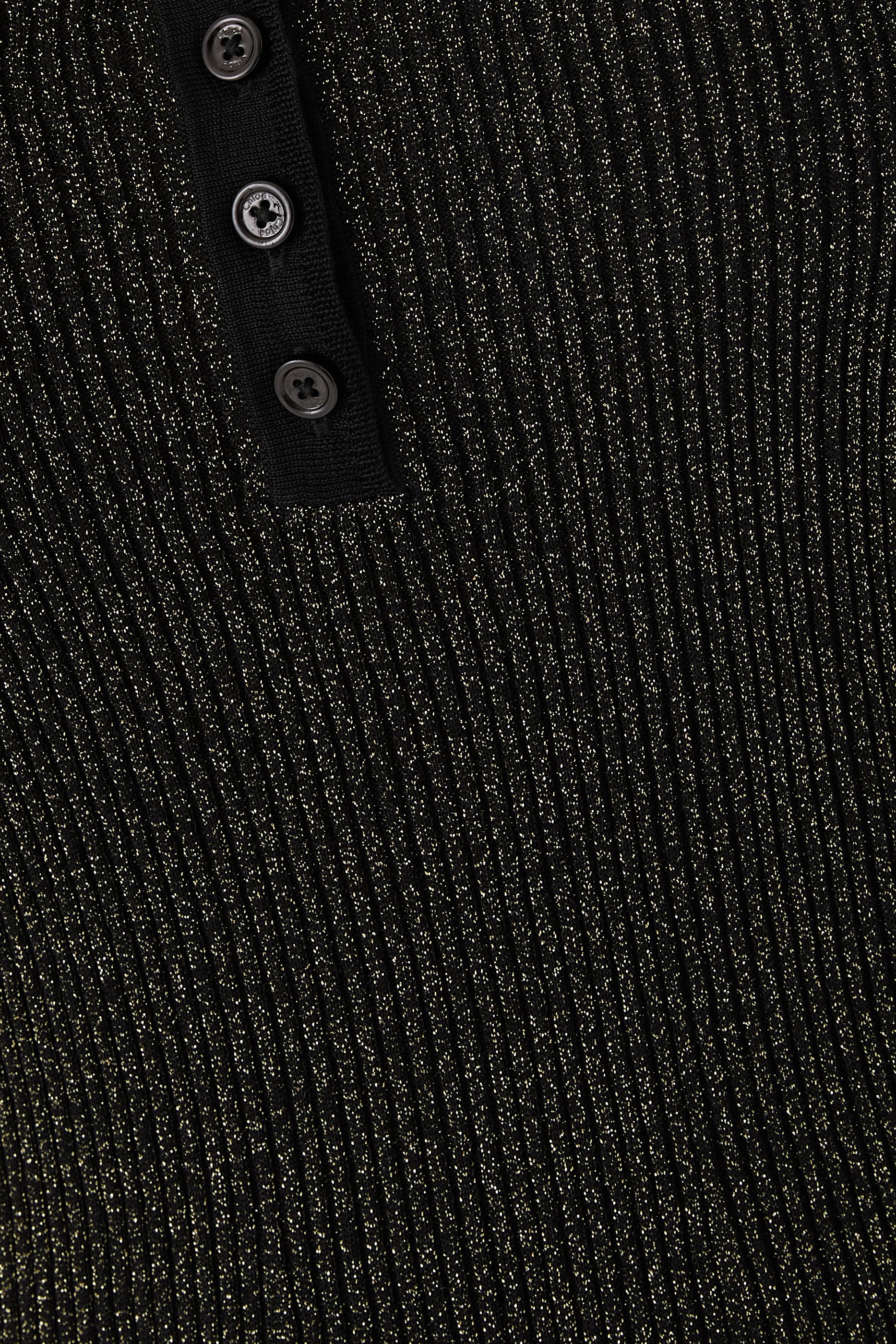 فستان قصير بقصة ضيقة