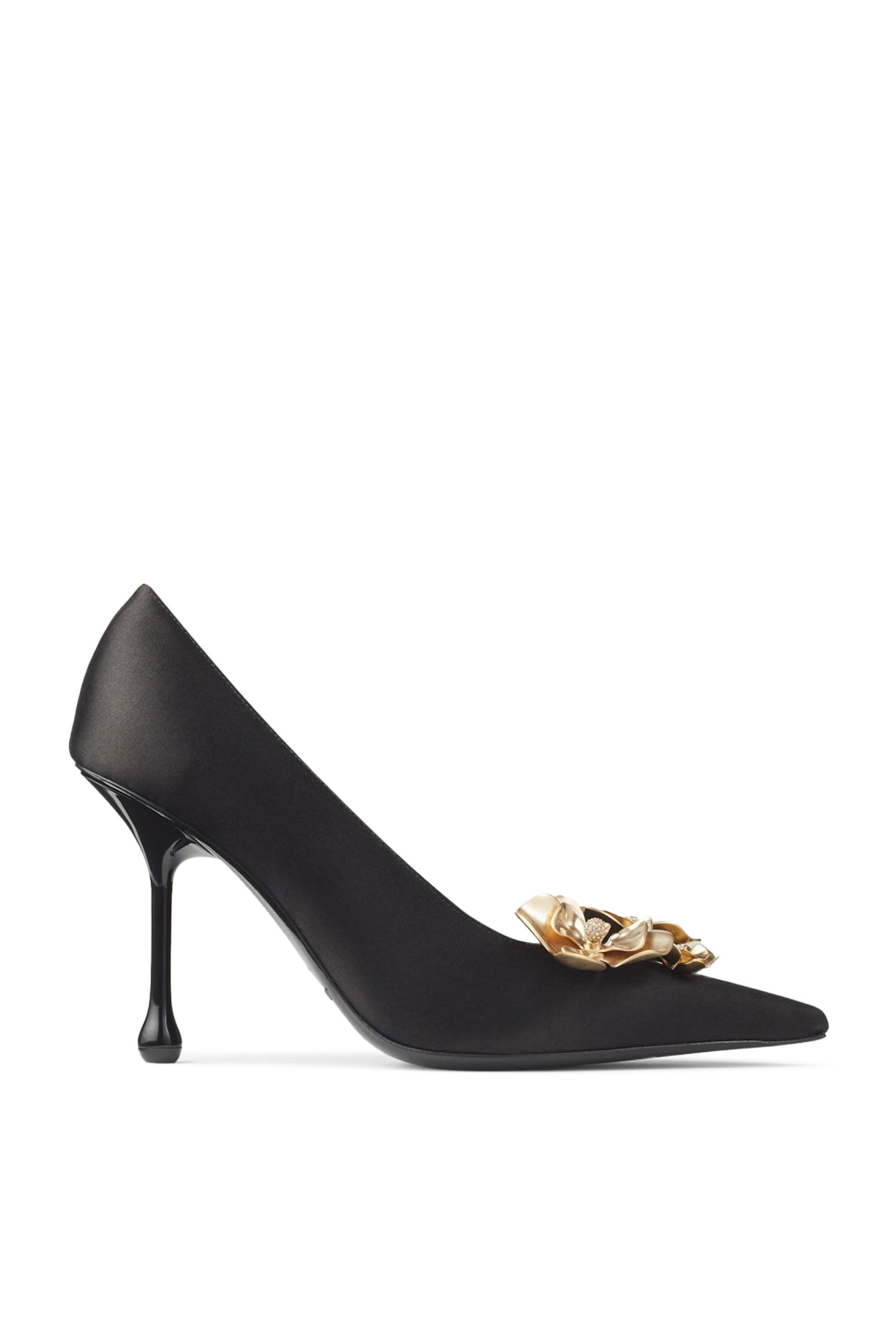 حذاء كلاسيكي اكسيا 95 مزين بزهور ستان