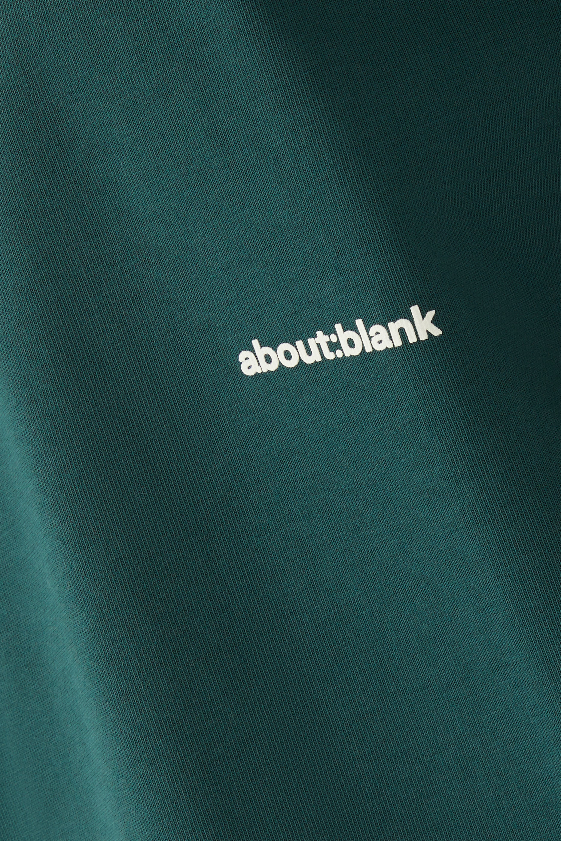 تيشيرت بقصة مربعة