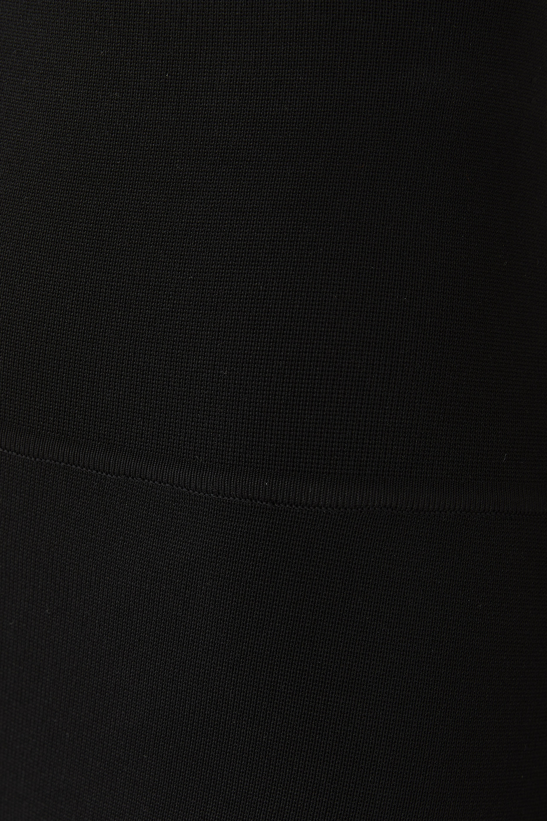 لغينغز في بي بودي بفتحة أمامية