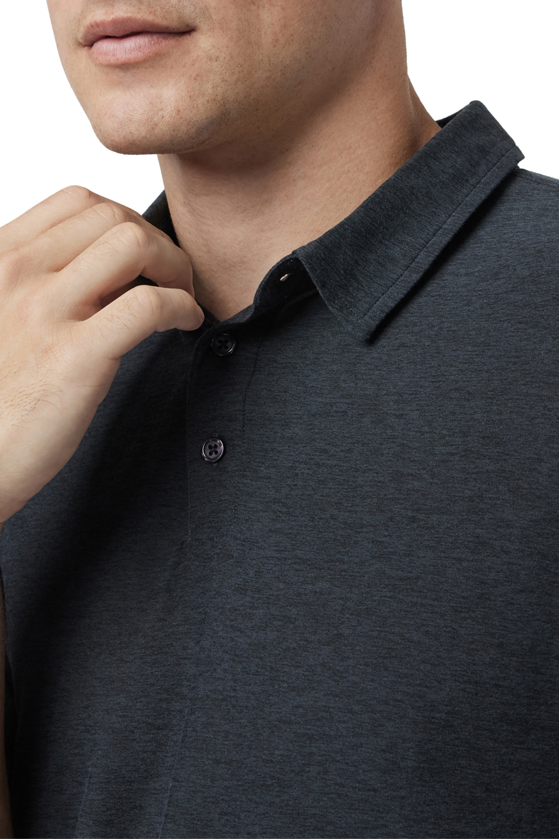 قميص بولو ستراتو قماش معالج