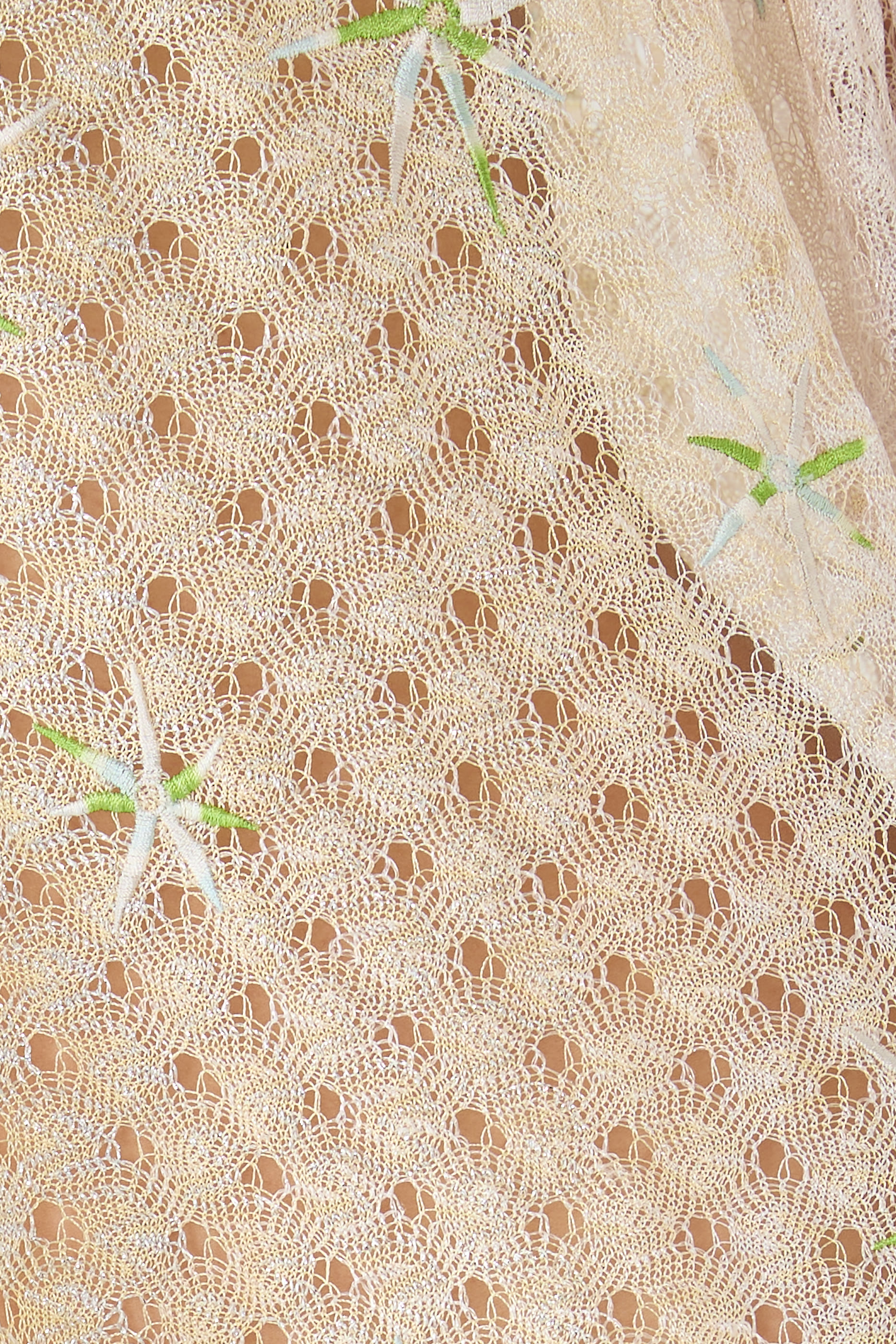 روب قصير للإرتداء فوق ملابس السباحة بتطريزات ونقشة شبكية