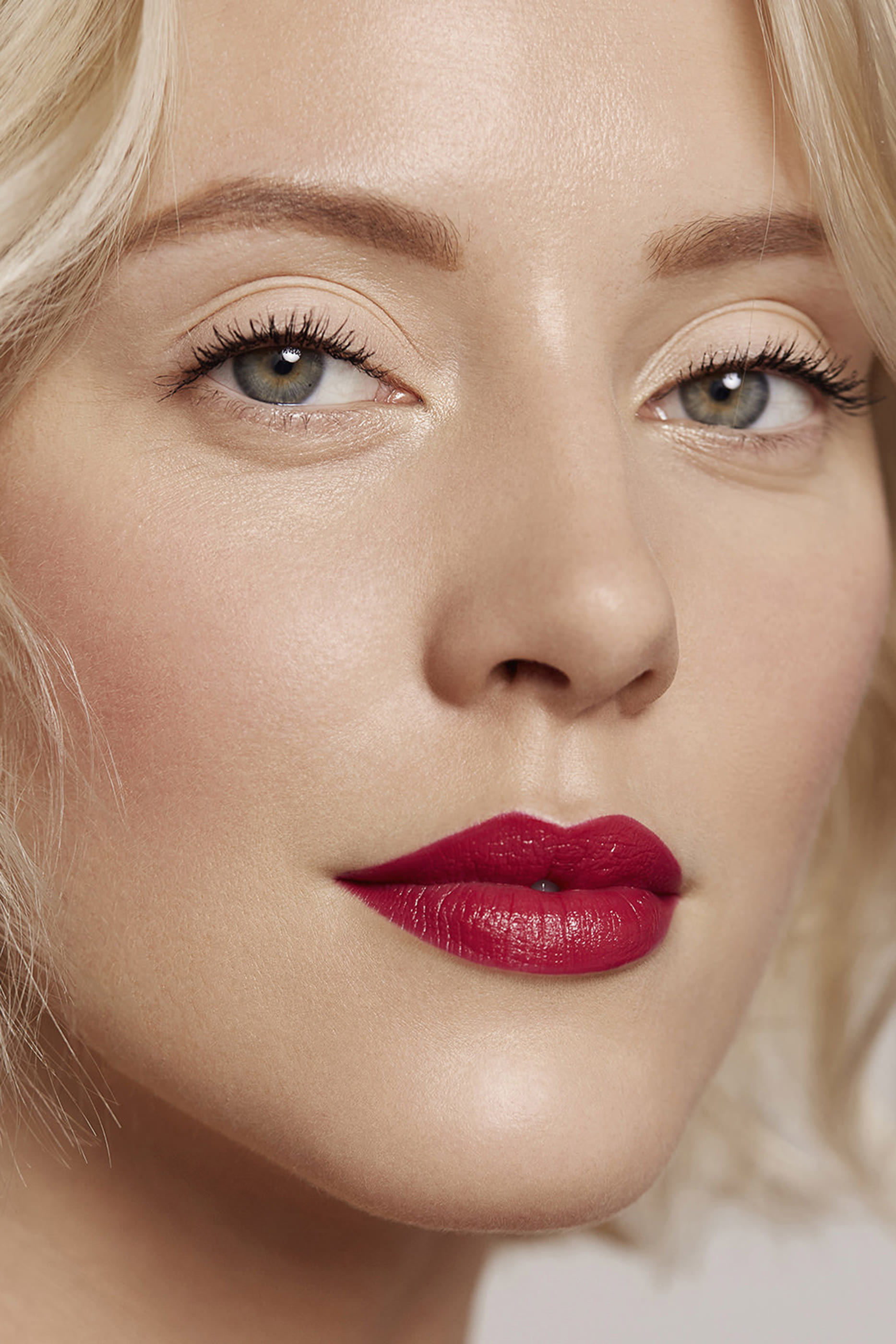 ظل عيون فيتو أومبري