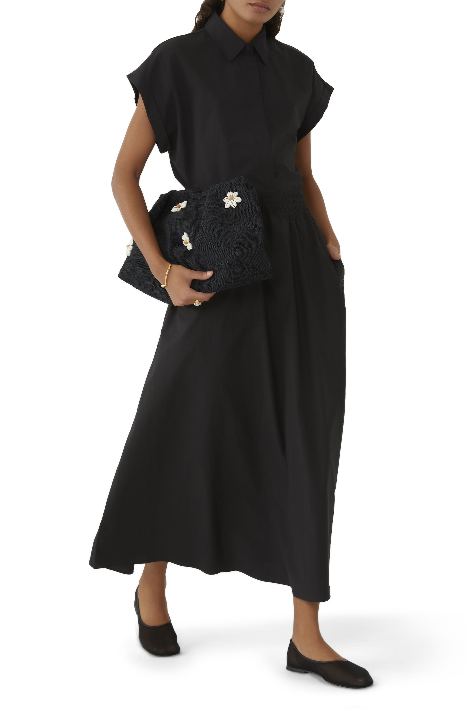 قميص مريح بلا أكمام