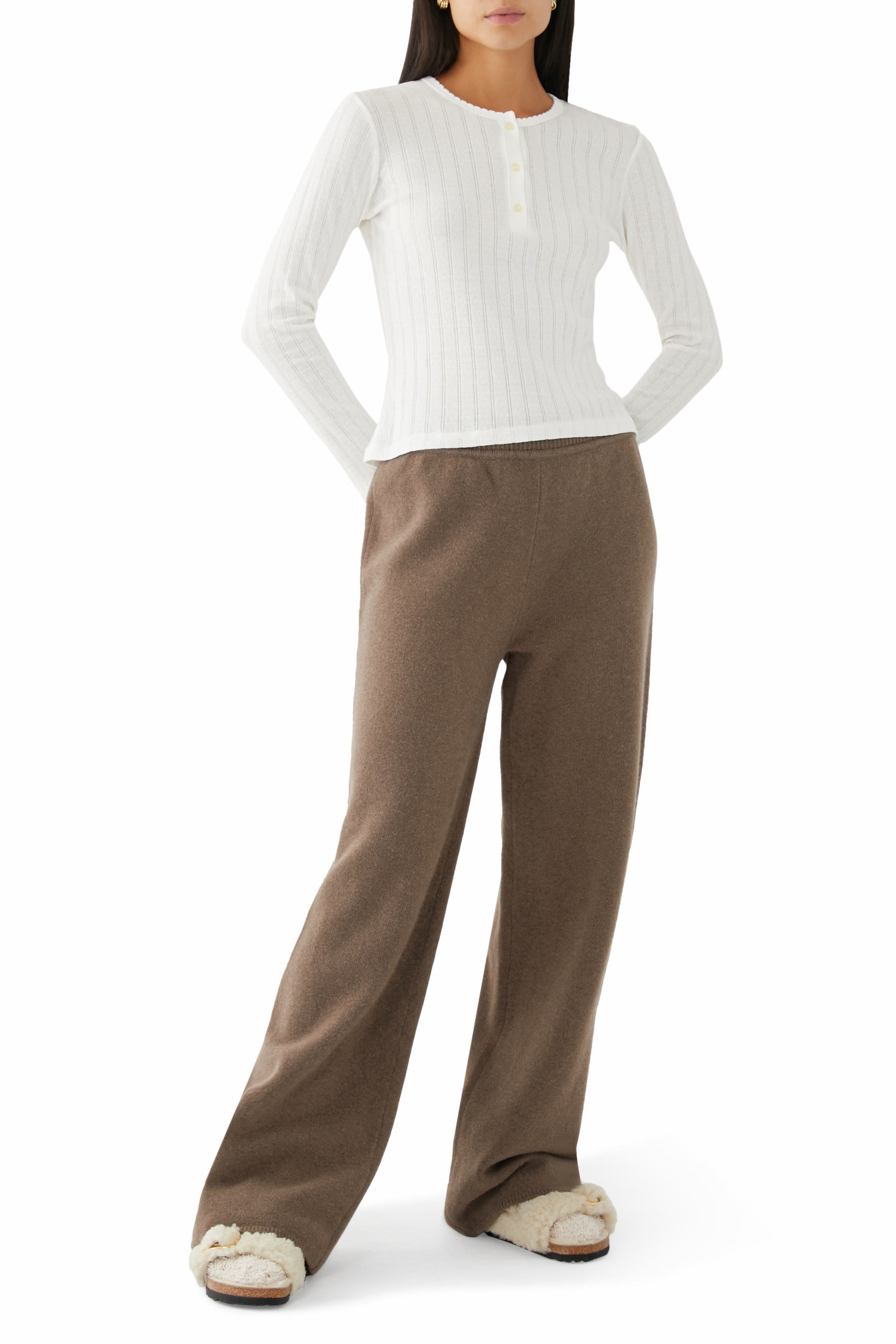 بلوزة هانلي بأكمام طويلة بونتيل