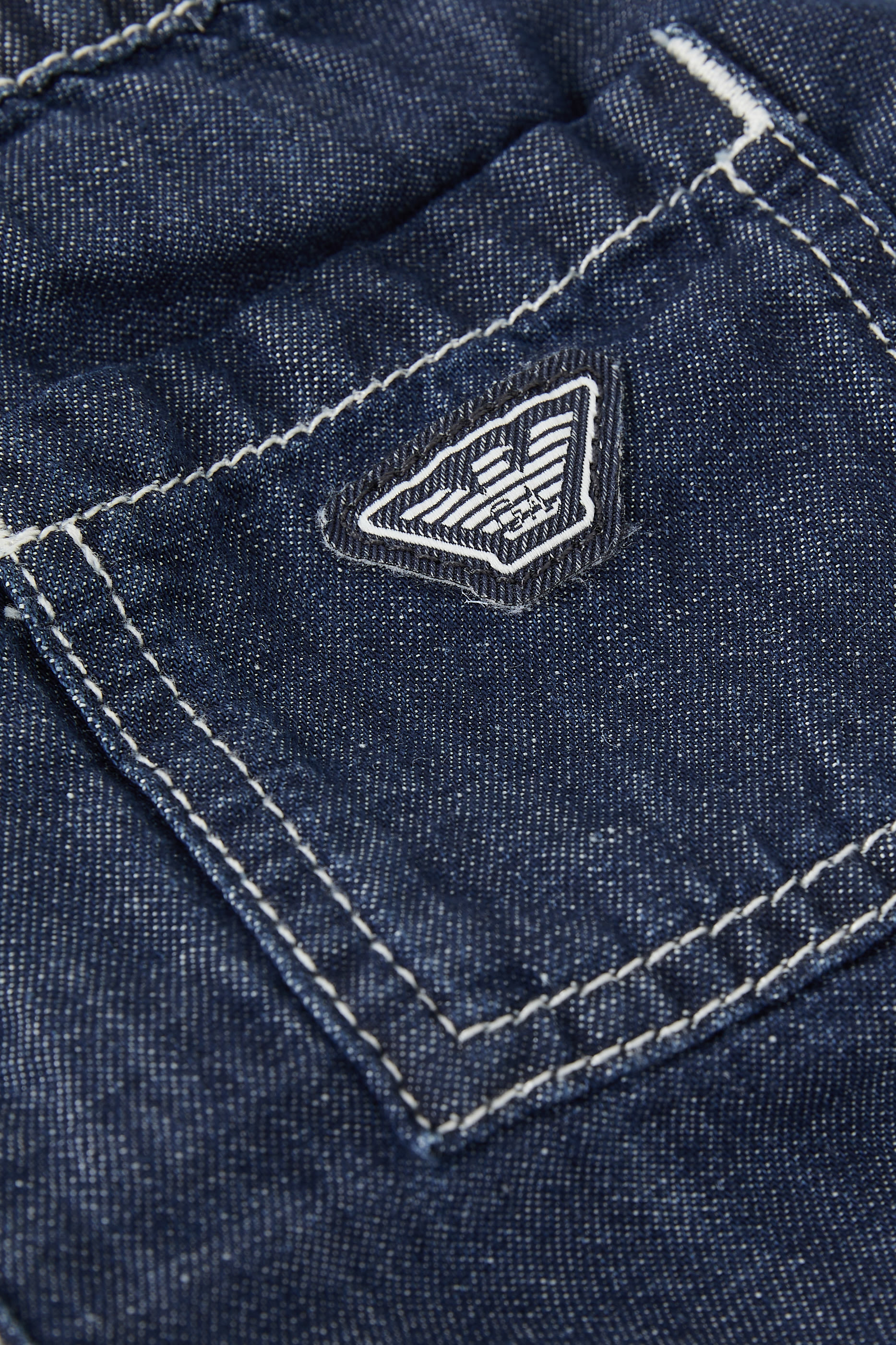 شورت بشعار الماركة شامبراي للأطفال