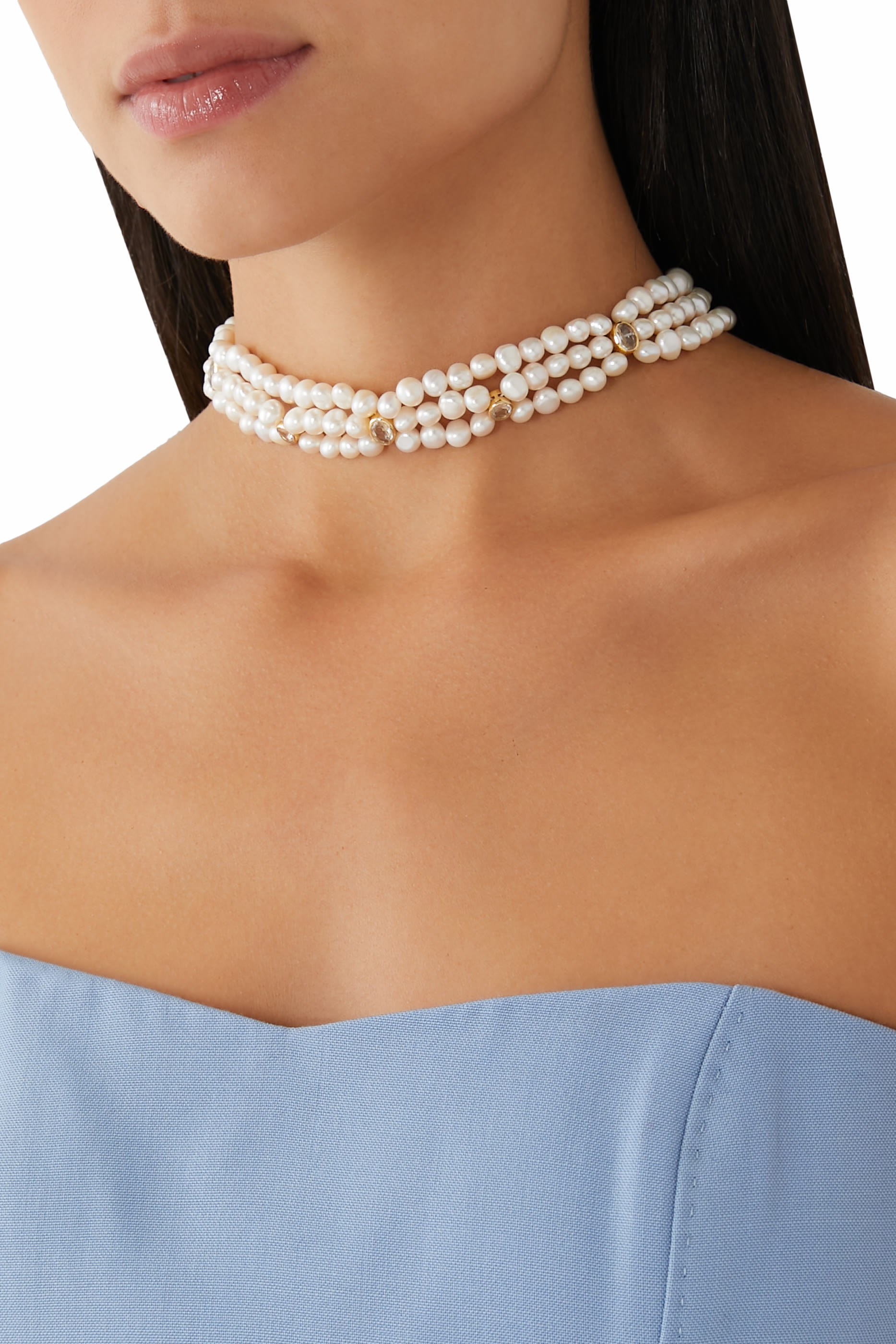 قلادة أويكن مزينة باللؤلؤ