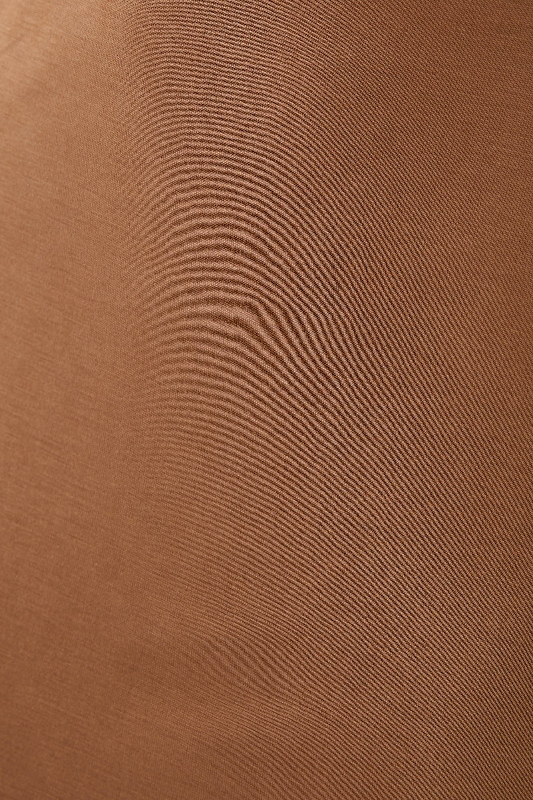 تنورة أغاثا طويلة ضيقة