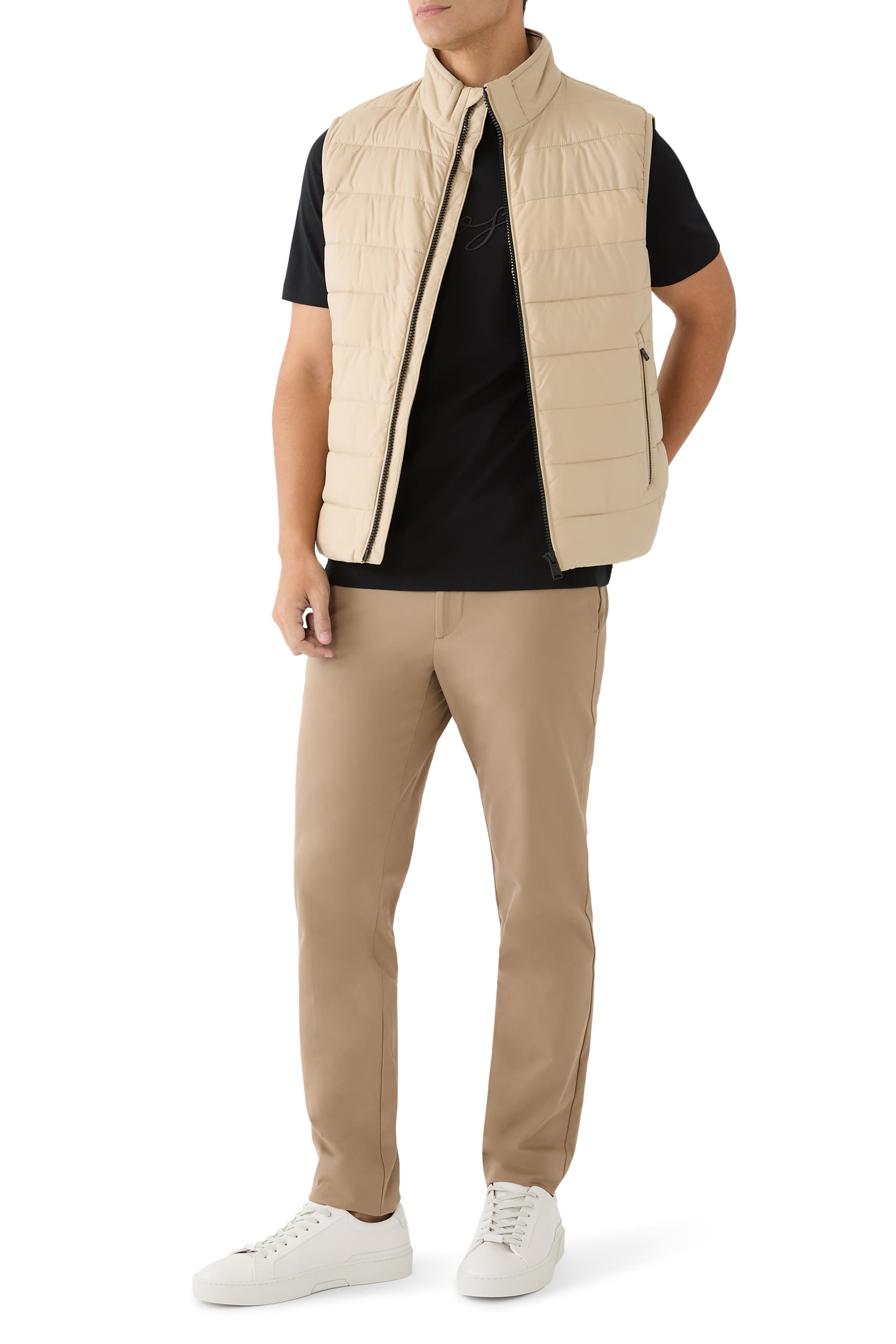 تيشيرت بشعار الماركة قطن