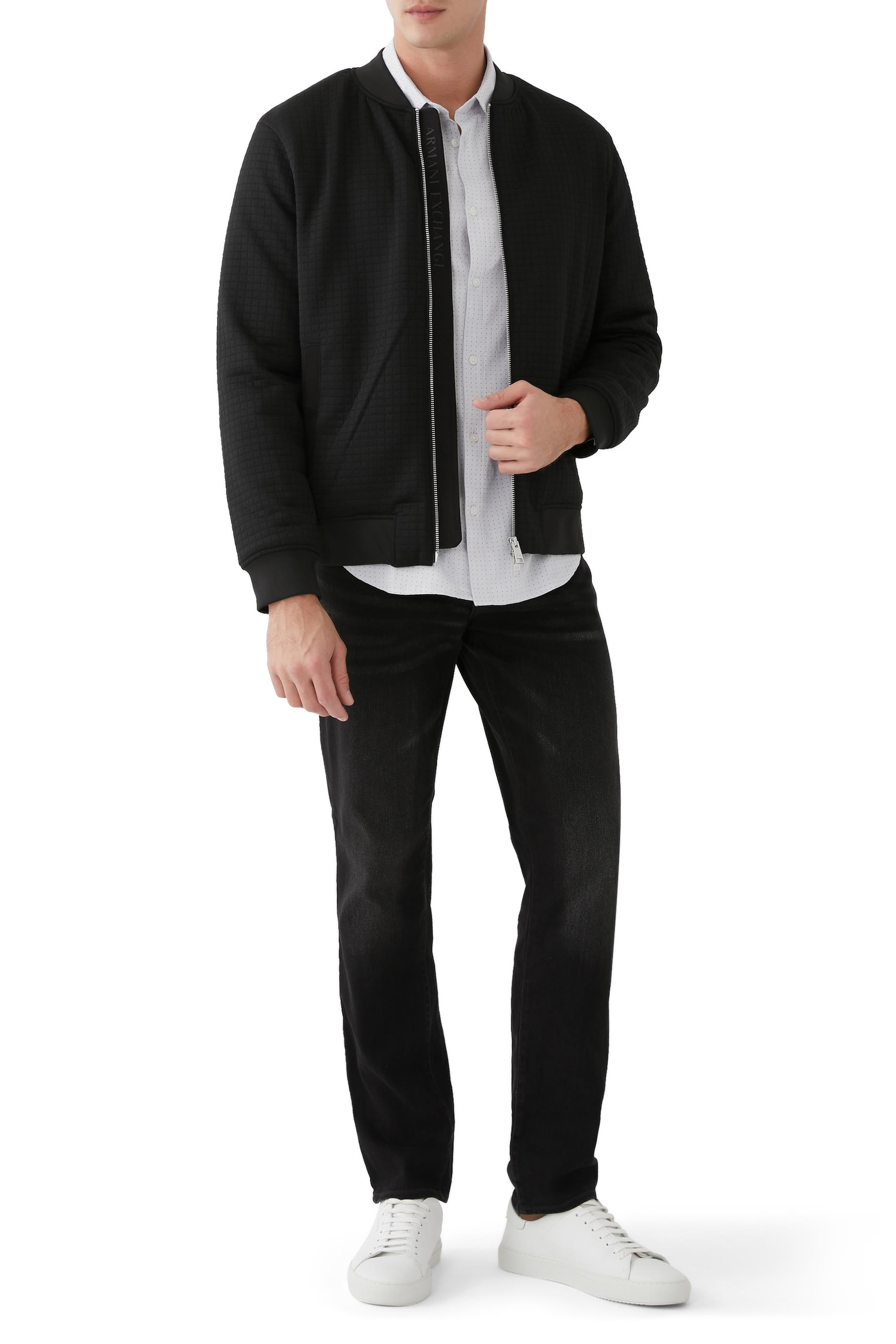 جاكيت ديجيتل ديزرت بملمس بارز