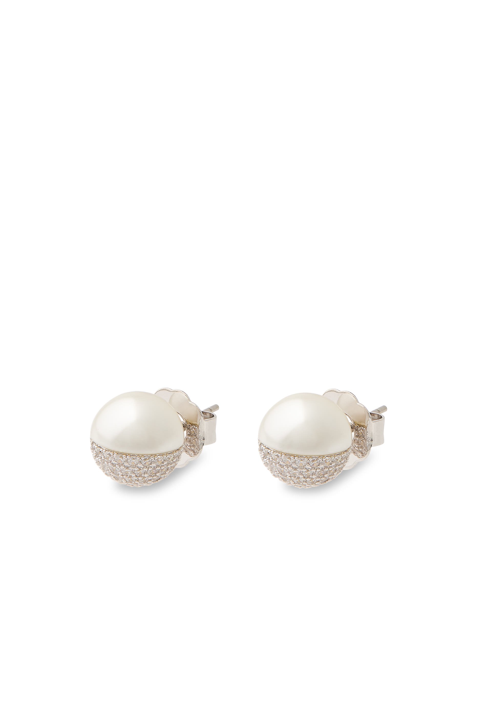 أقراط بتصميم مقسم مزين بلؤلؤ زجاجي وأحجار زركونيا مكعبة، طلاء بالروديوم