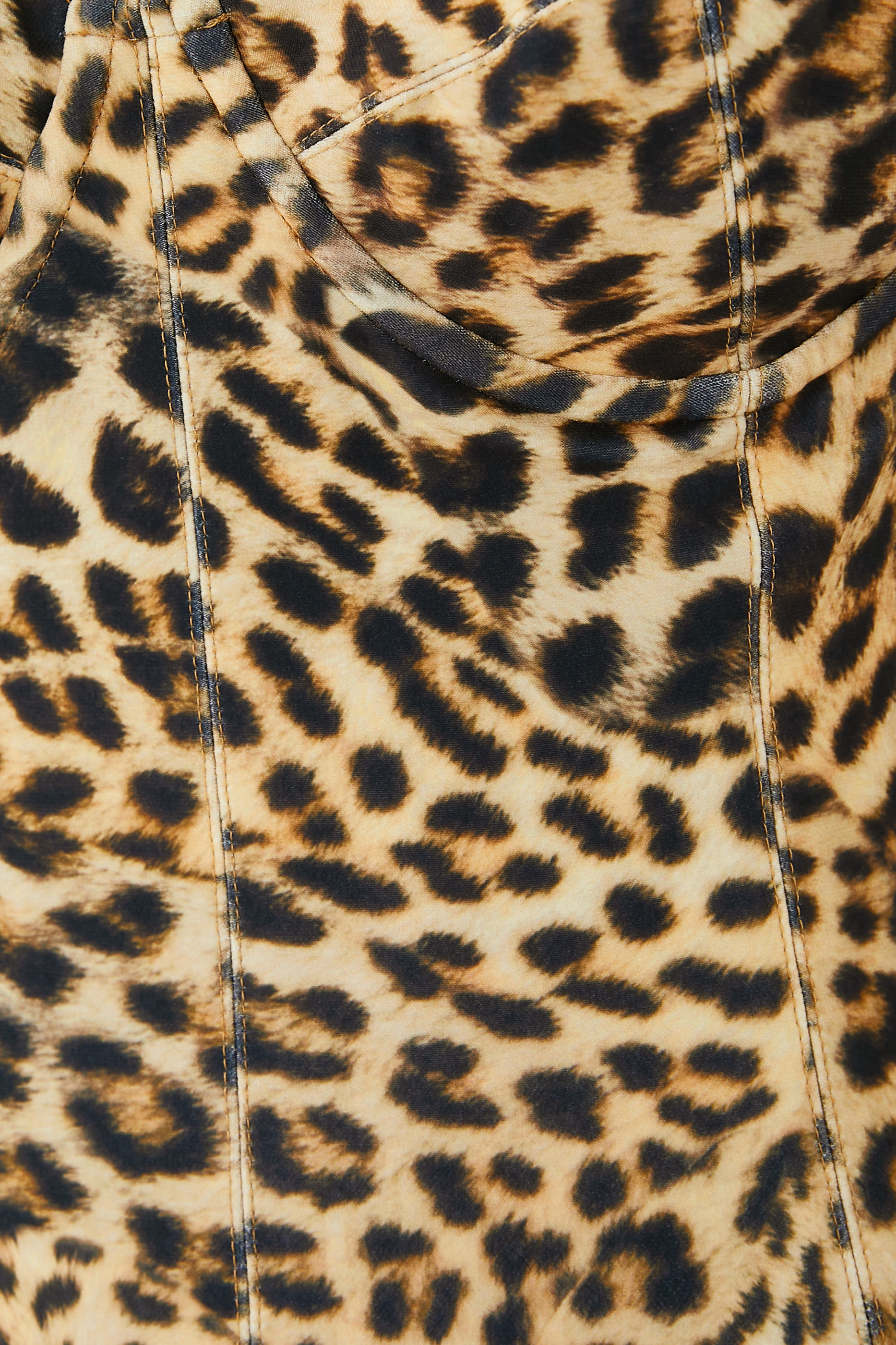 بودي سوت بتصميم مشّد بنقشة جلد الفهد ليكرا بوليستر مطاطي