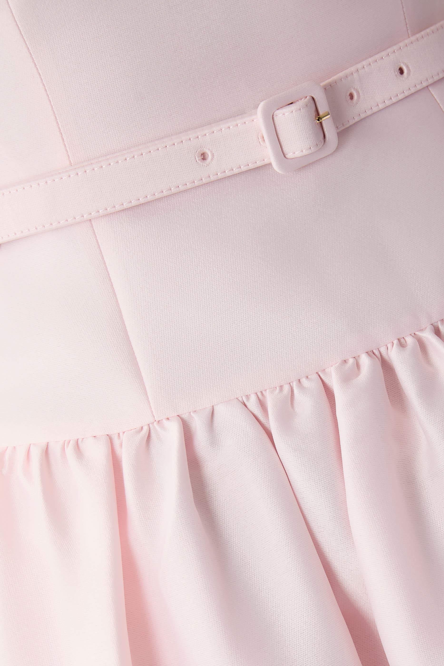 فستان متوسط الطول تفتا