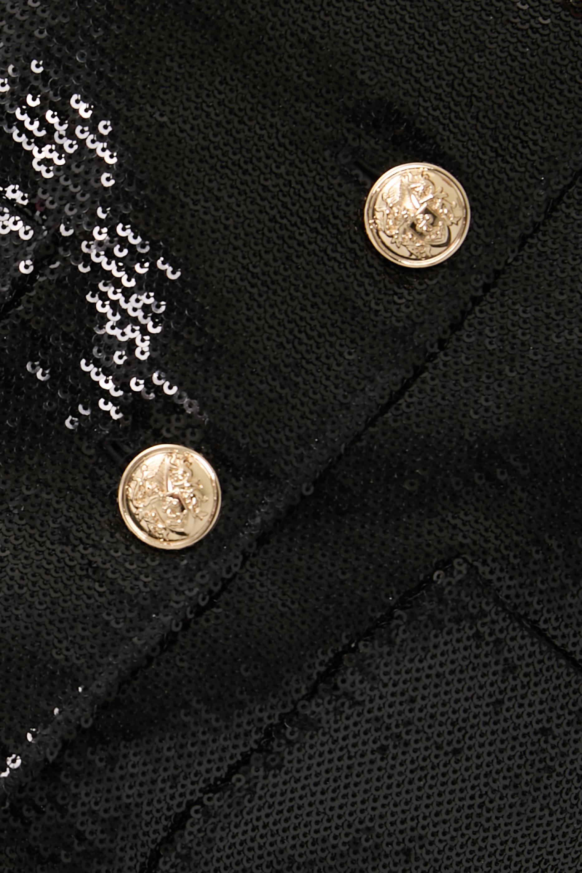 جاكيت راندي مزين بترتر