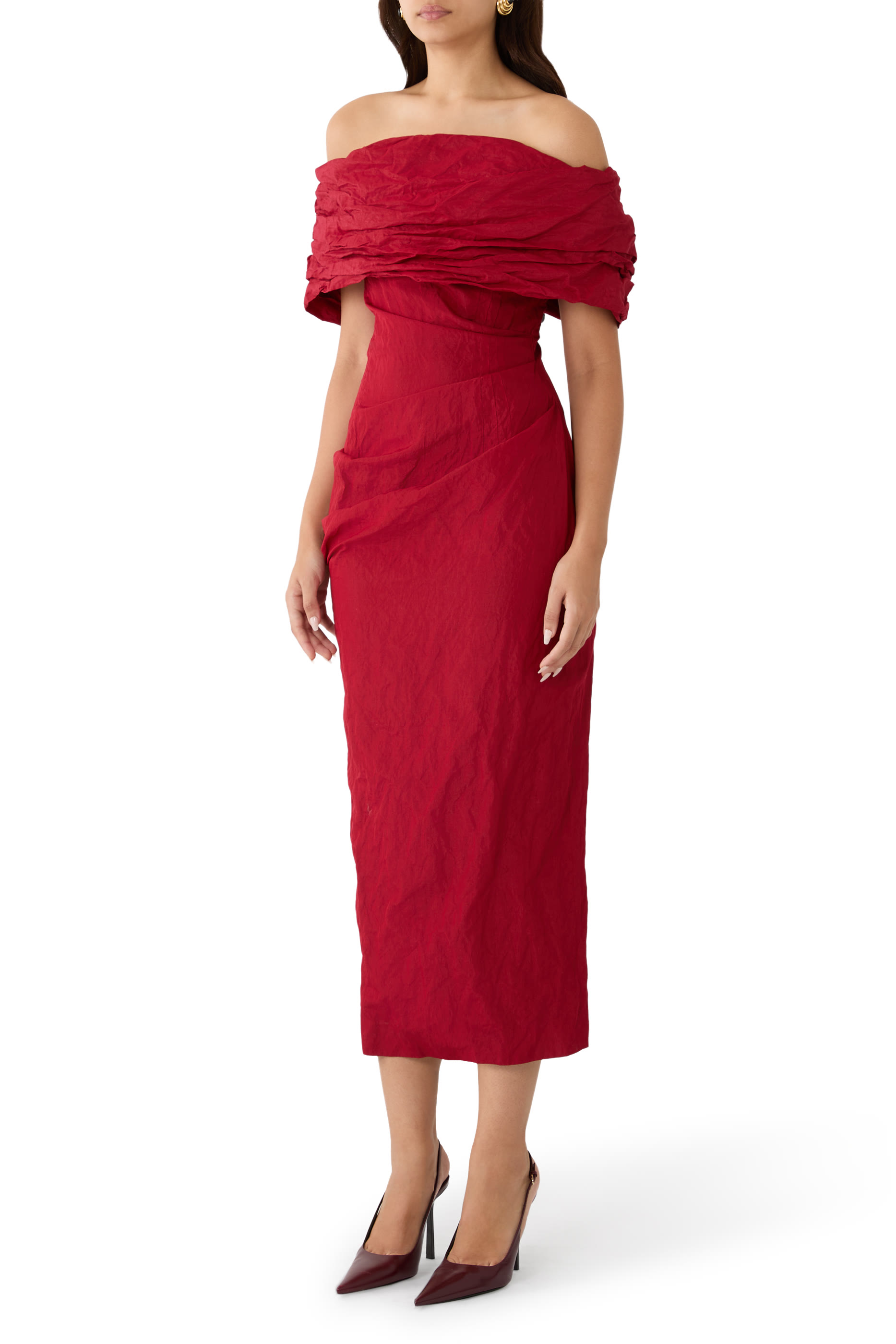 فستان درابيه متوسط الطول بأكتاف مكشوفة