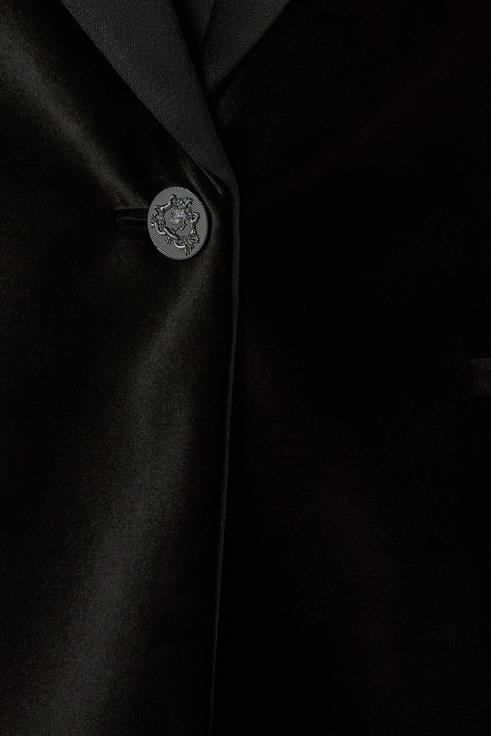 بليزر سيلاس مخمل