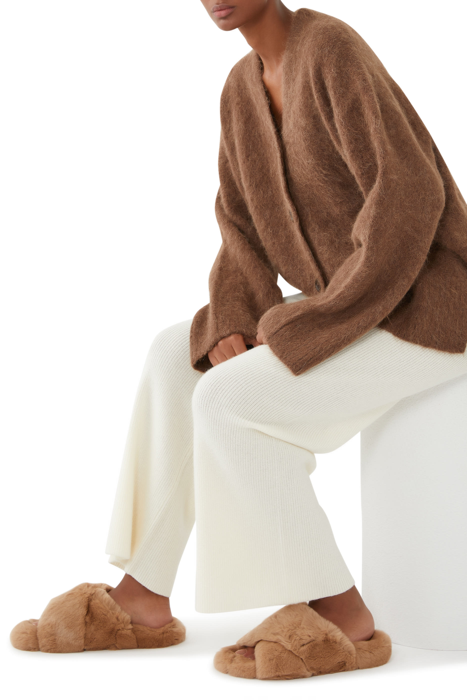 حذاء خفيف ريكس بفرو