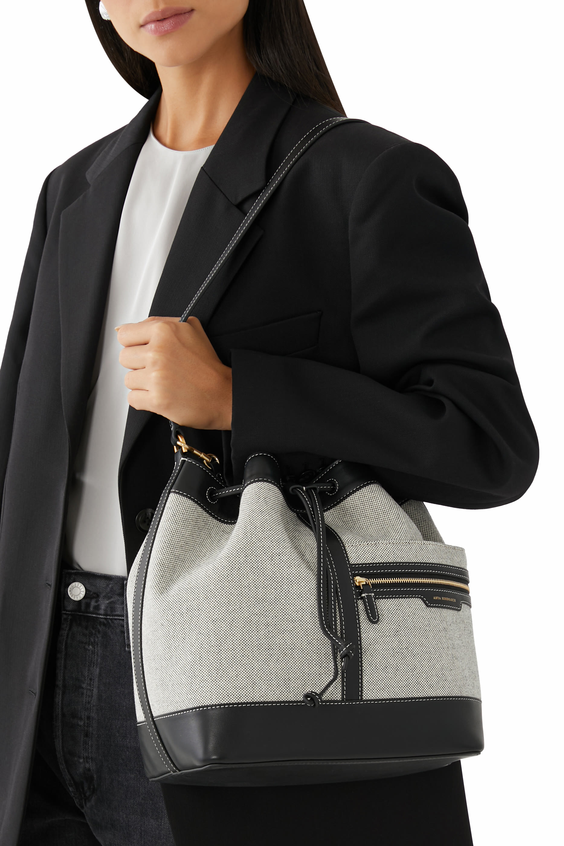 حقيبة يد بجيب