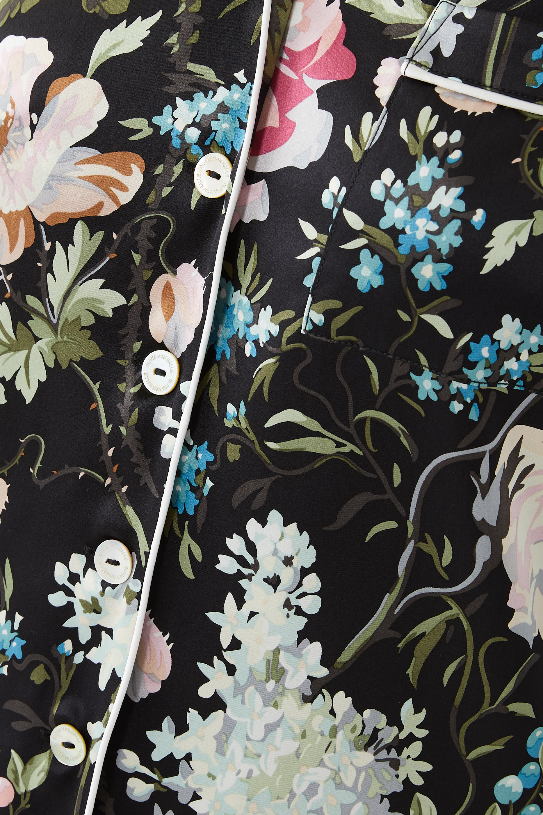 طقم بيجامة ألبا إزمي