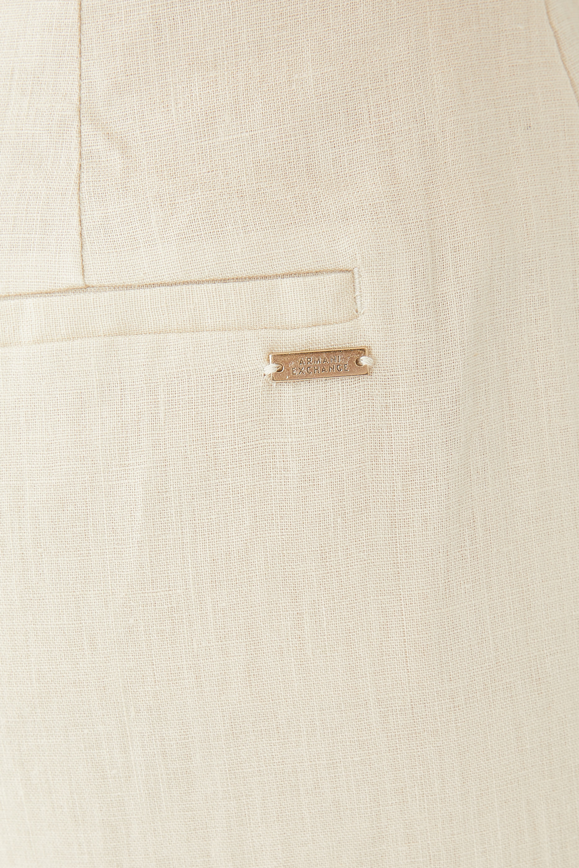 بنطال بقصة ساق واسعة