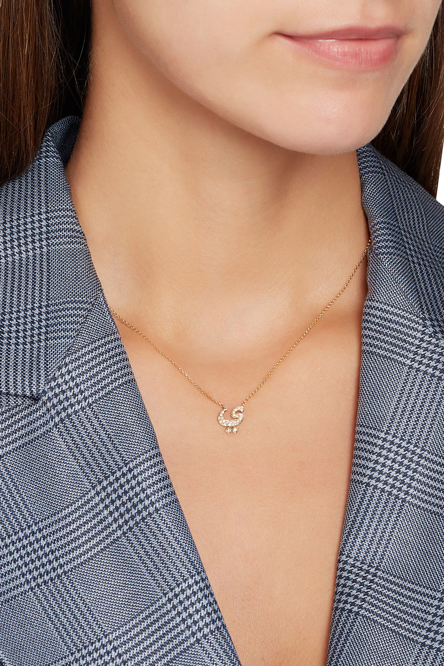 قلادة حرف ي مرصع بماس