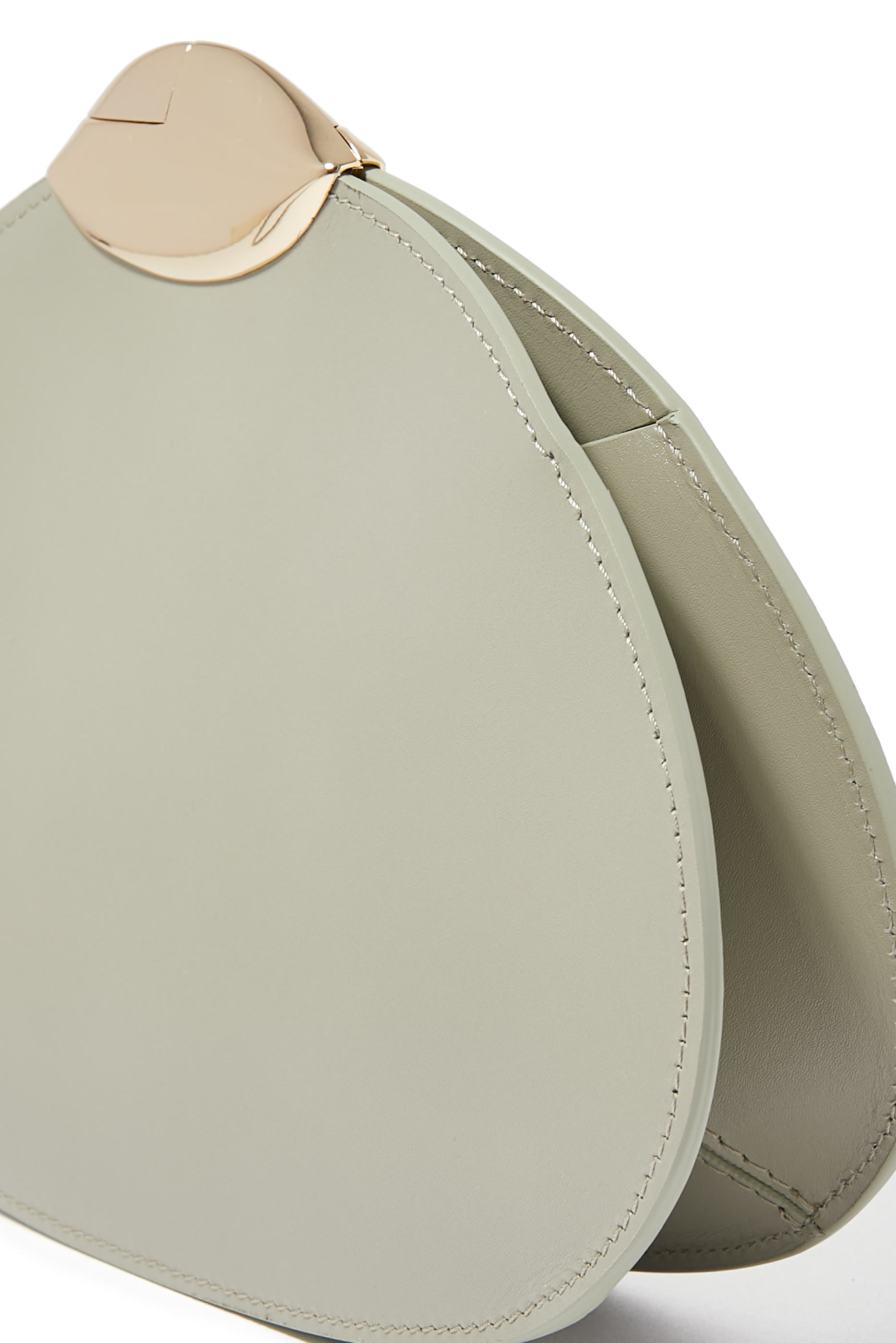 كلاتش بيل دي جور