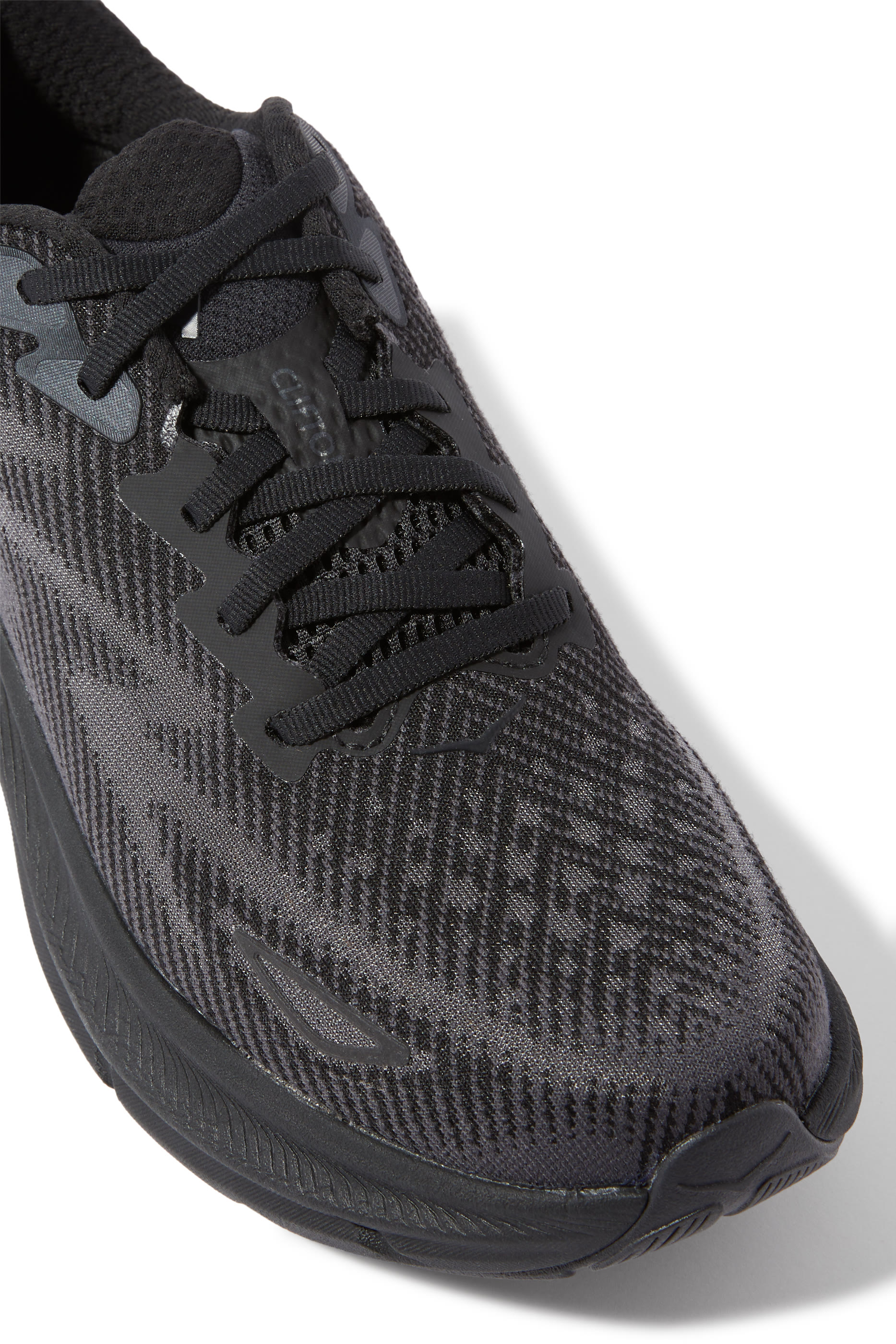 سنيكرز كليفتون 9