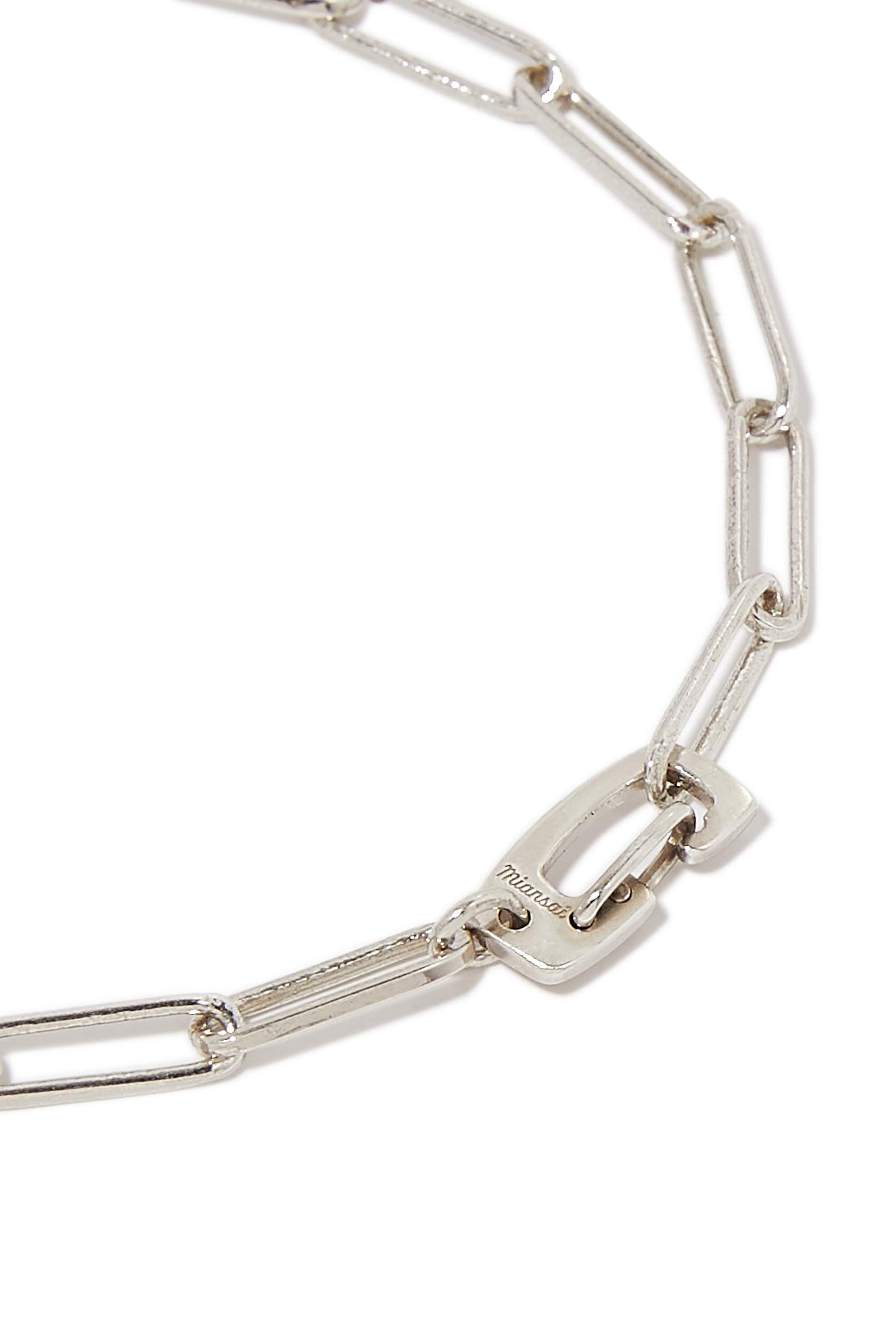 سوار بتصميم حلقات سلسلة بمشبك