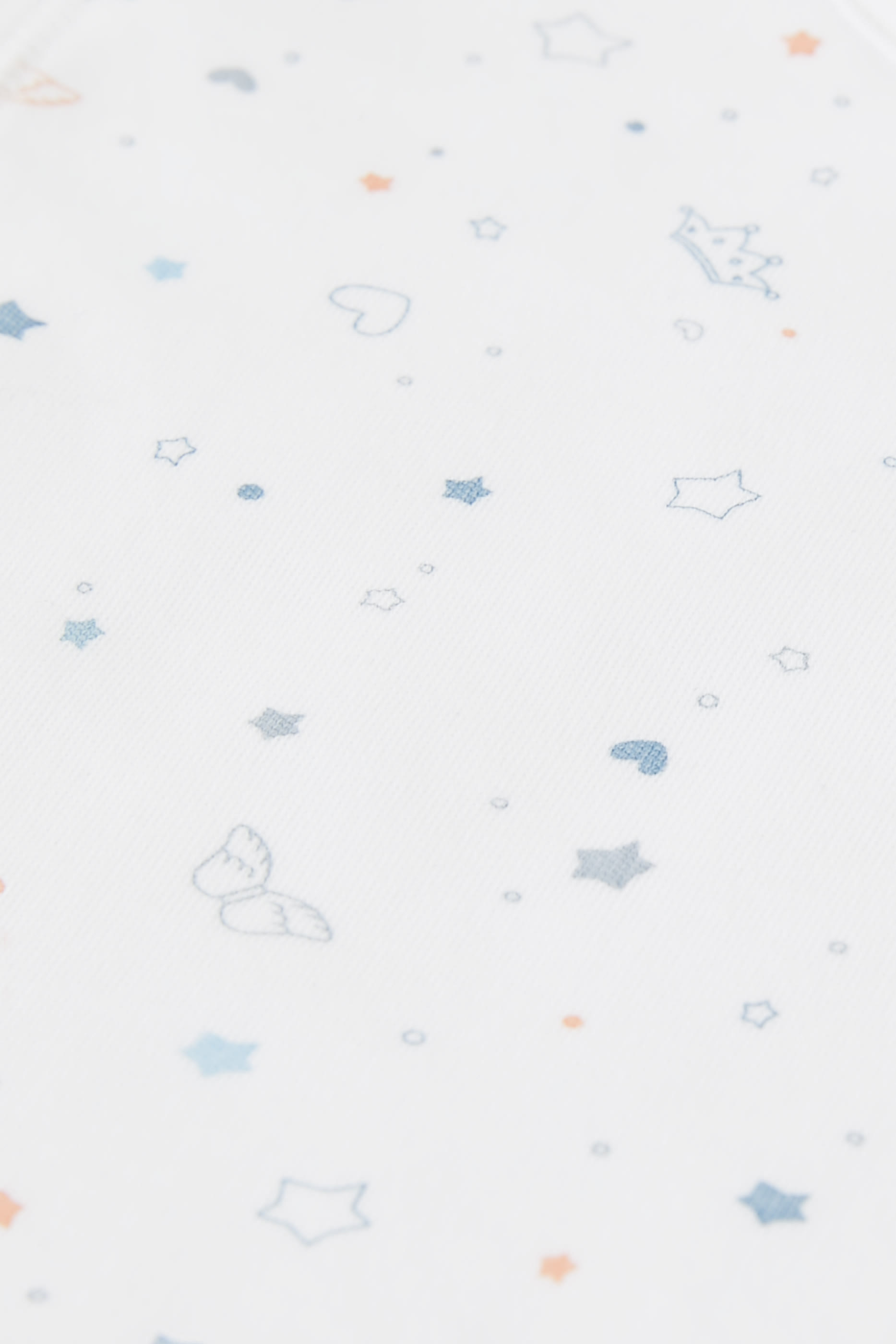 طقم قفازات ومريلة وقبعة بنقشة نجمة وتاج للأطفال