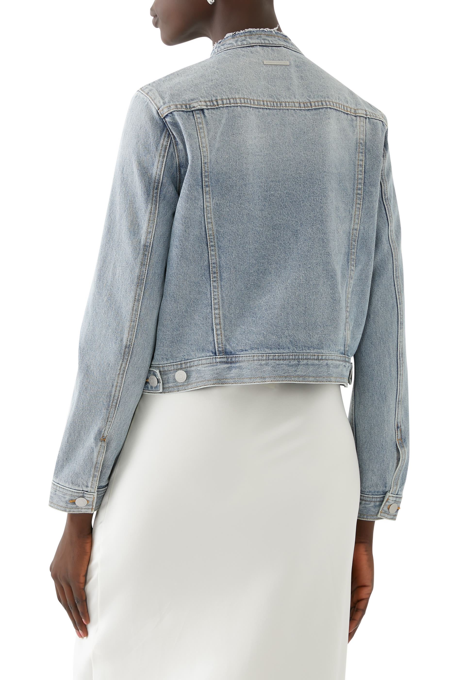 جاكيت جين دنيم