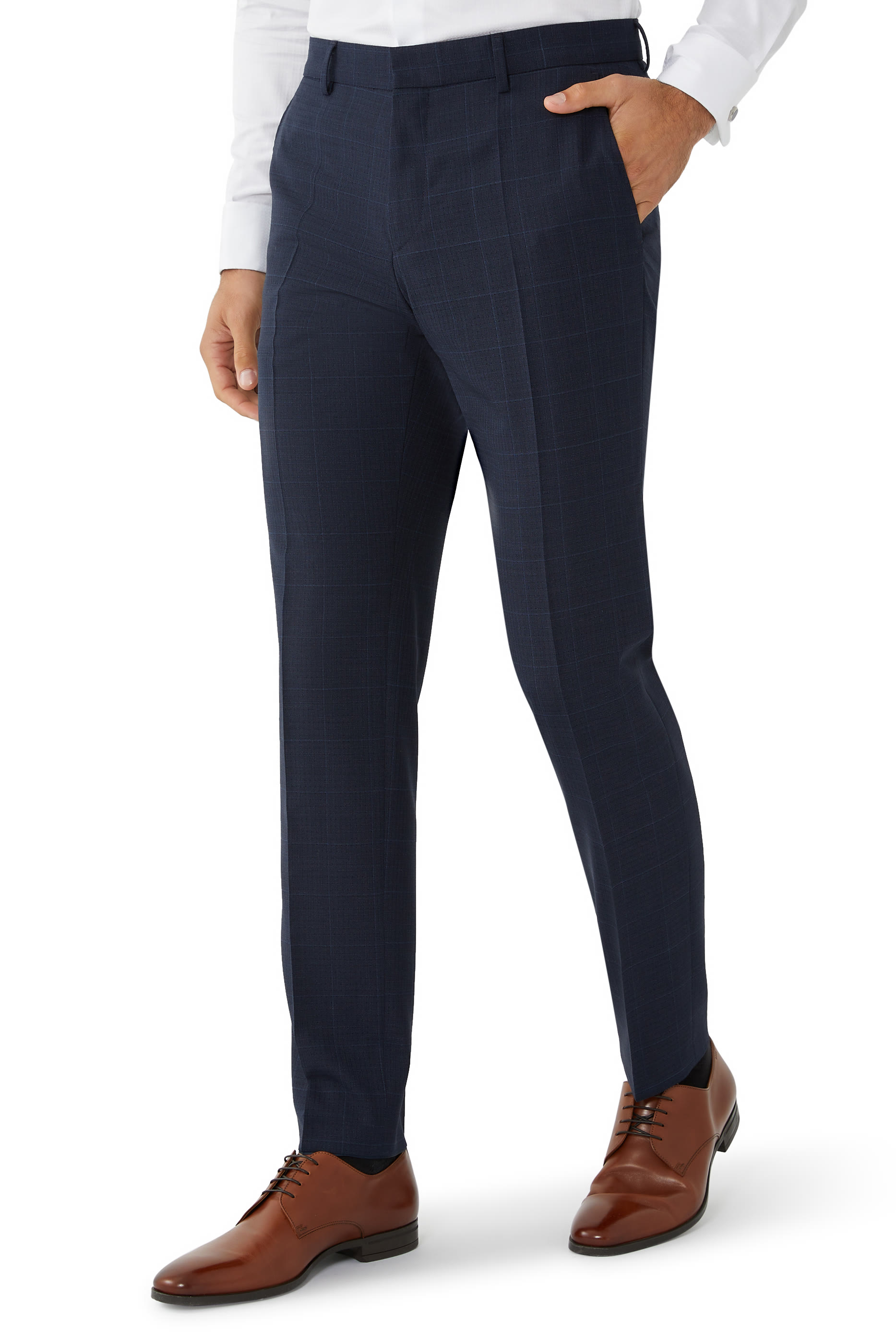 بدلة بقصة ضيقة ونقشة مربعات قطعتين