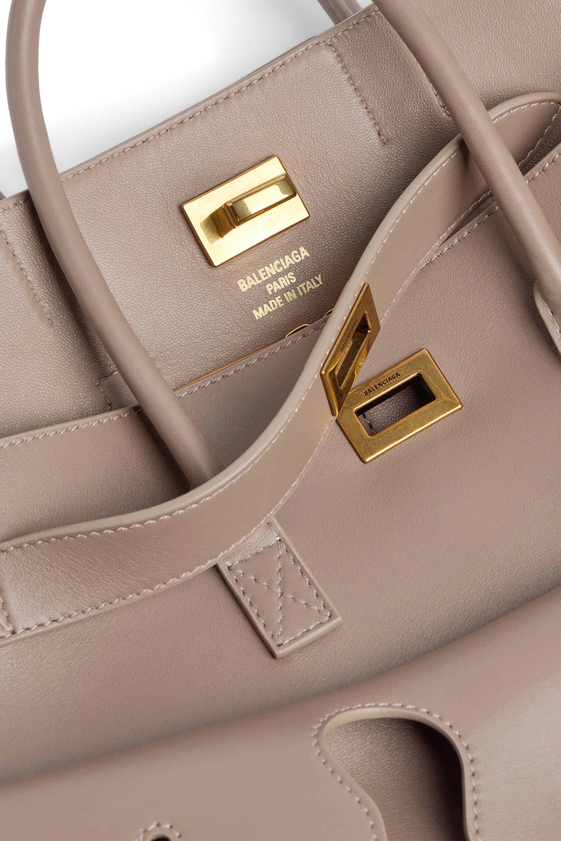 حقيبة بيل إير كاري اول