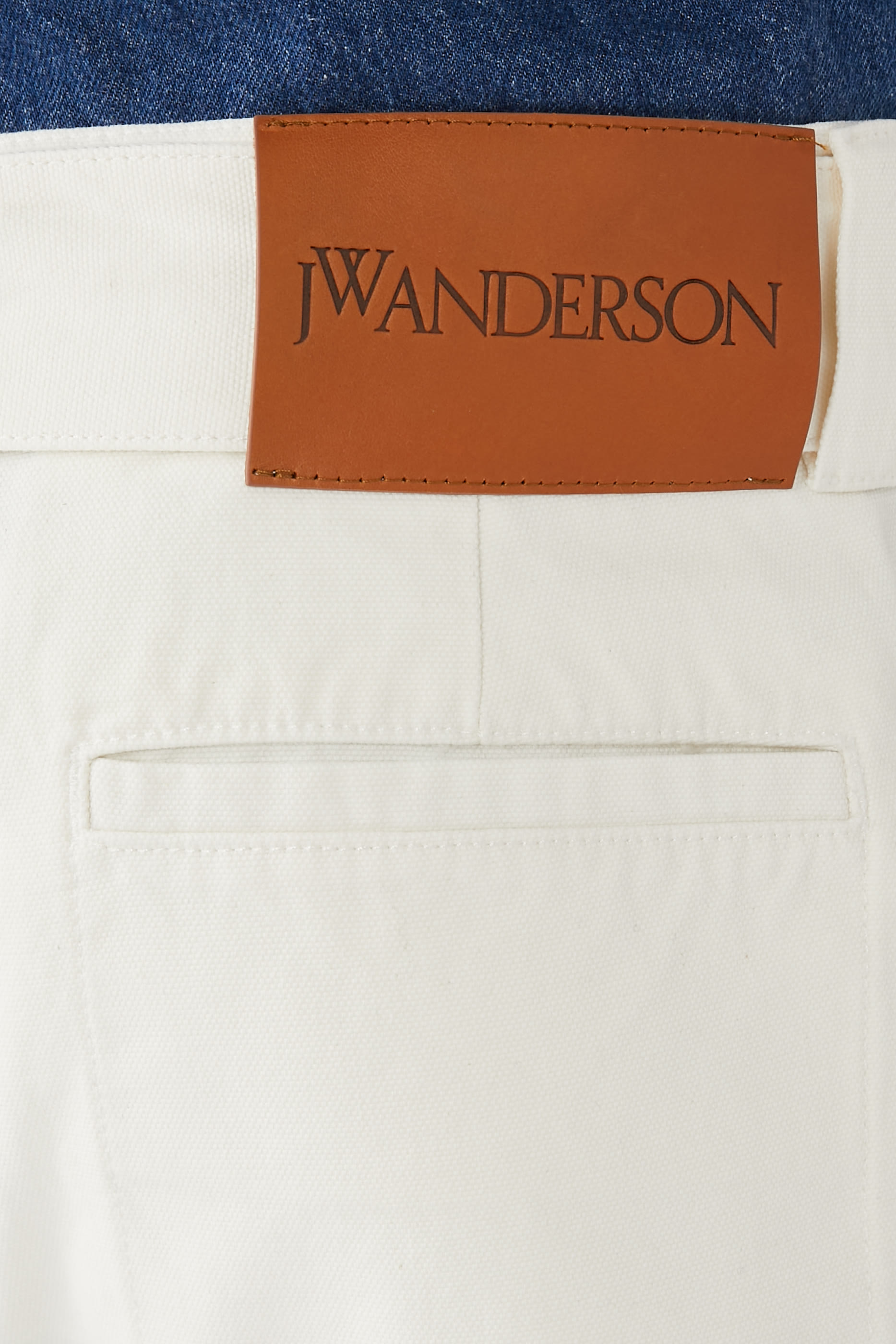 بنطال كارجو بقصة ساق واسعة