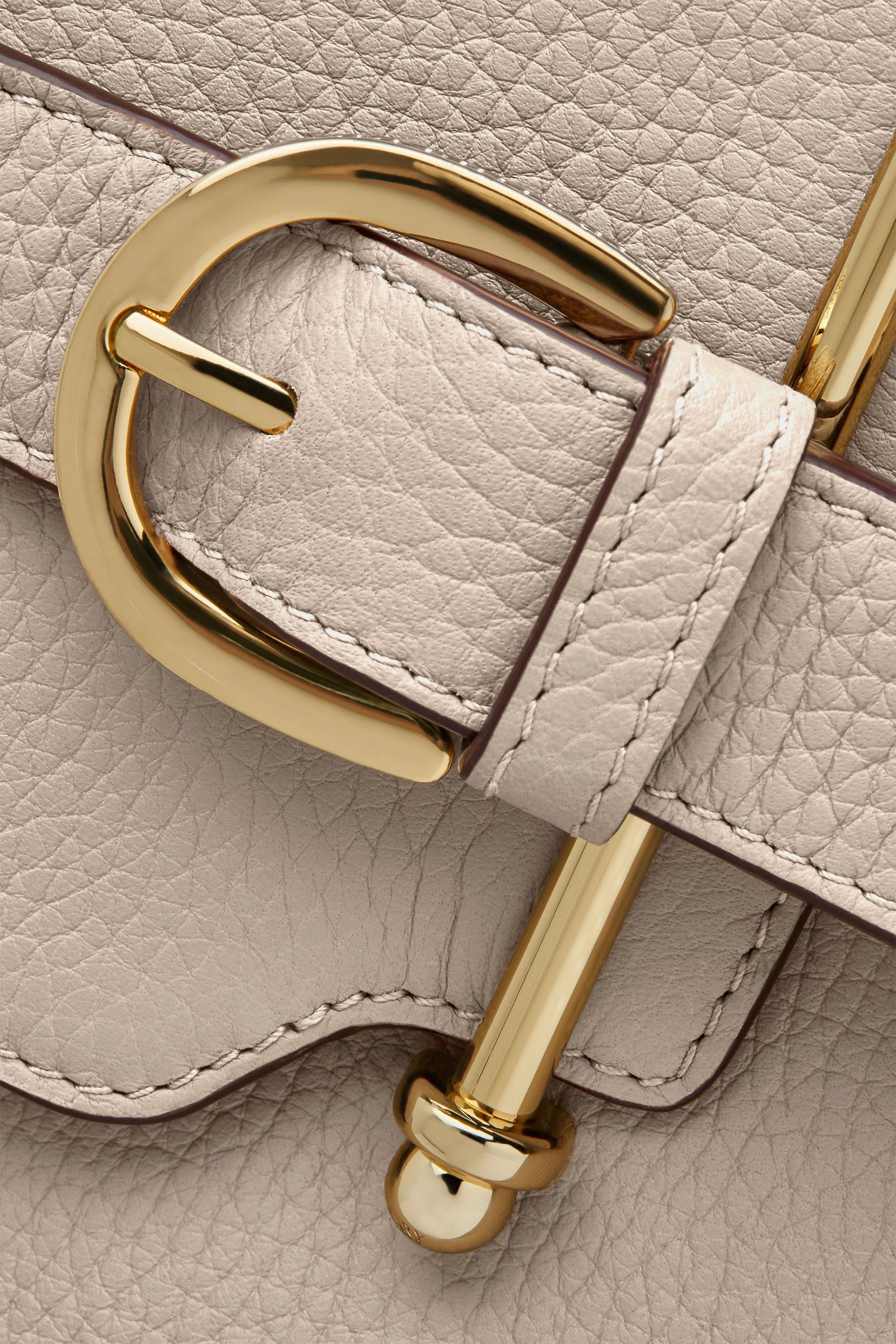 حقيبة هوبو ملتريس جلد