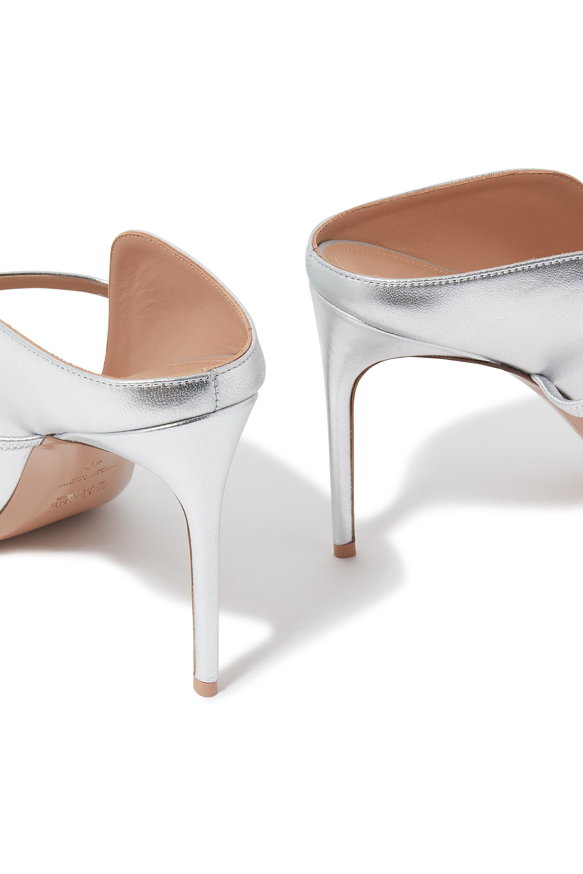 حذاء نوه مفتوح من الخلف 90 جلد لامع