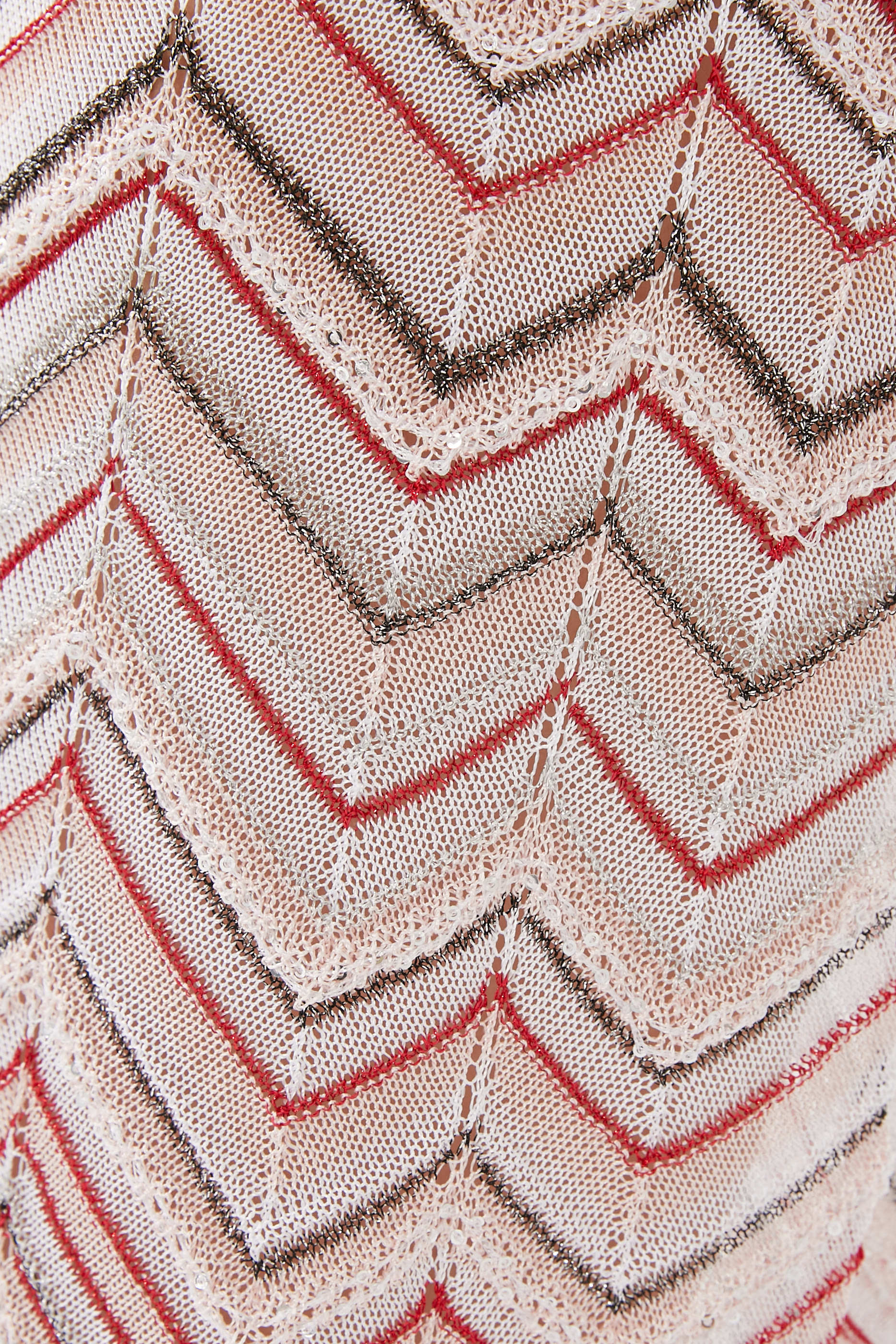 بنطال بنقشة خطوط متعرجة