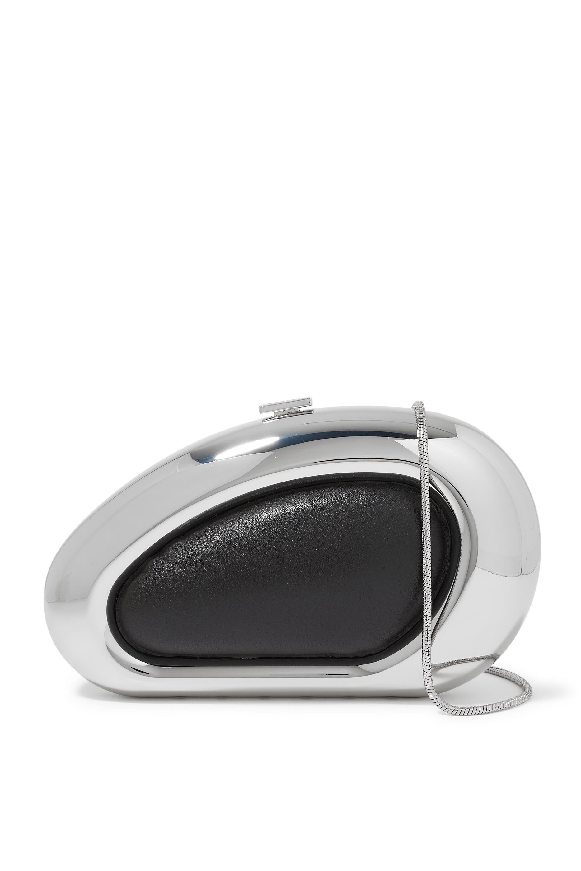 كلاتش لونا بتصميم بيضوي