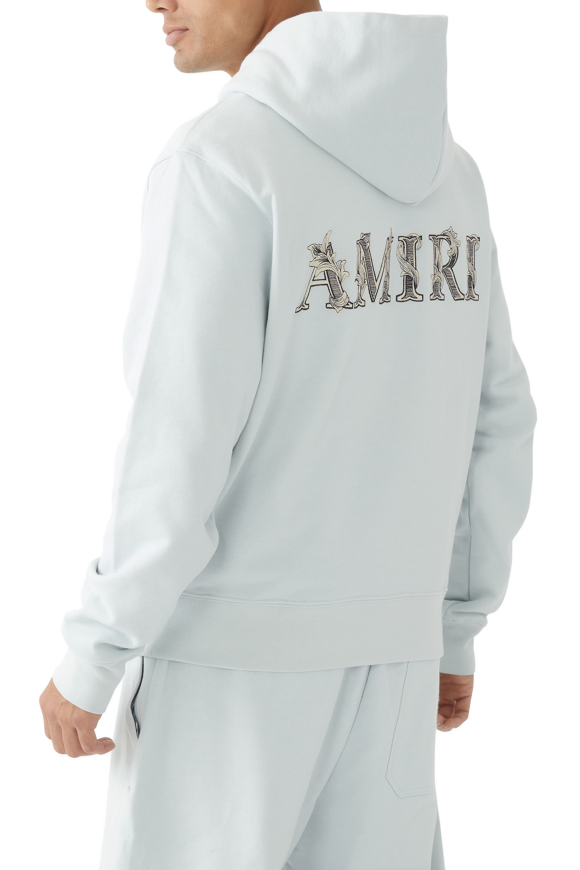 هودي بطبعة شعار الماركة بنمط باروكي