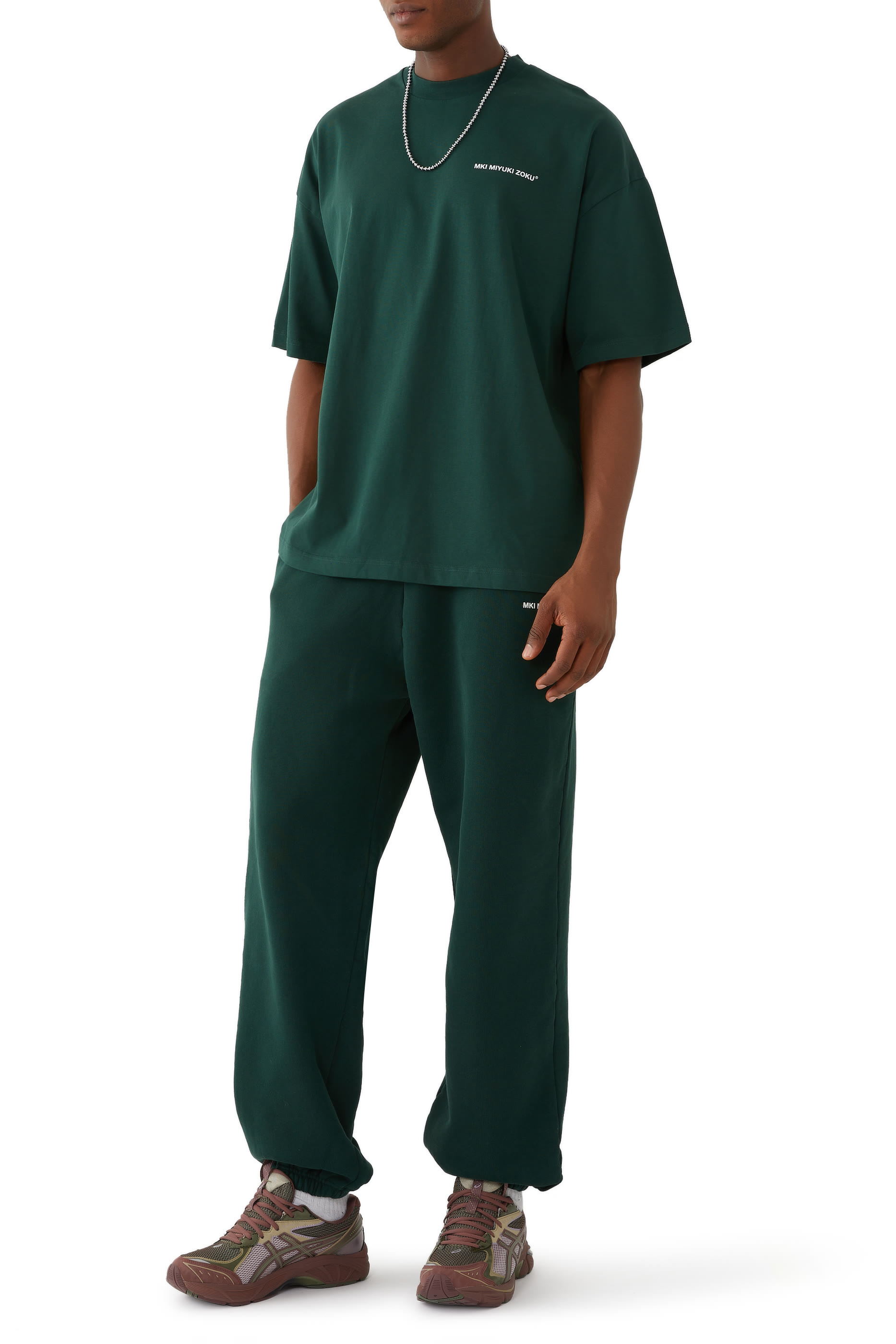 تيشيرت يونيفورم