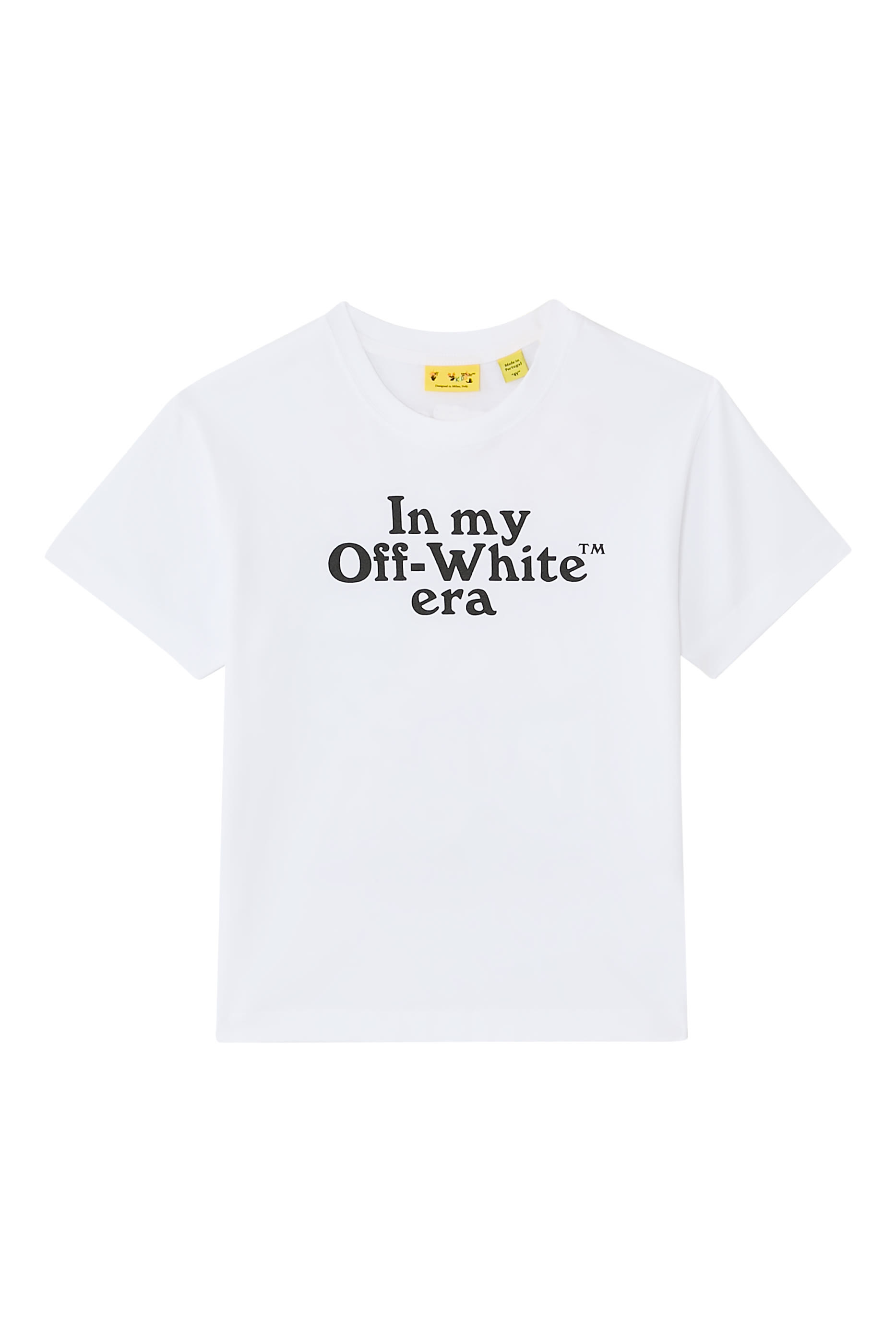 تيشيرت مزين بشعارات الماركة للأطفال