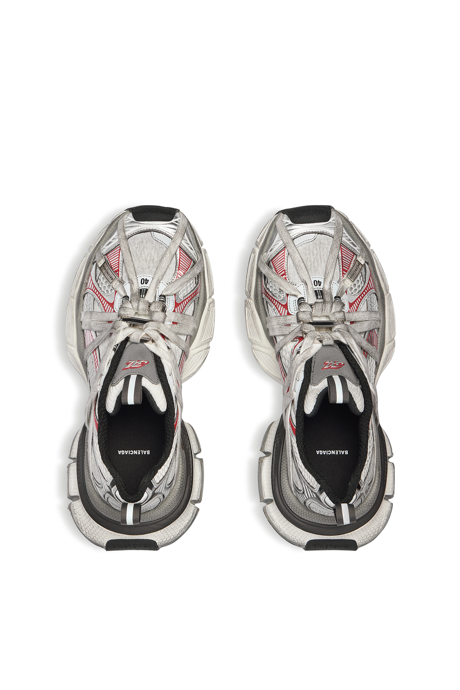 سنيكرز بأربطة كبيرة 3XL مزين بشعار الماركة للرجال 