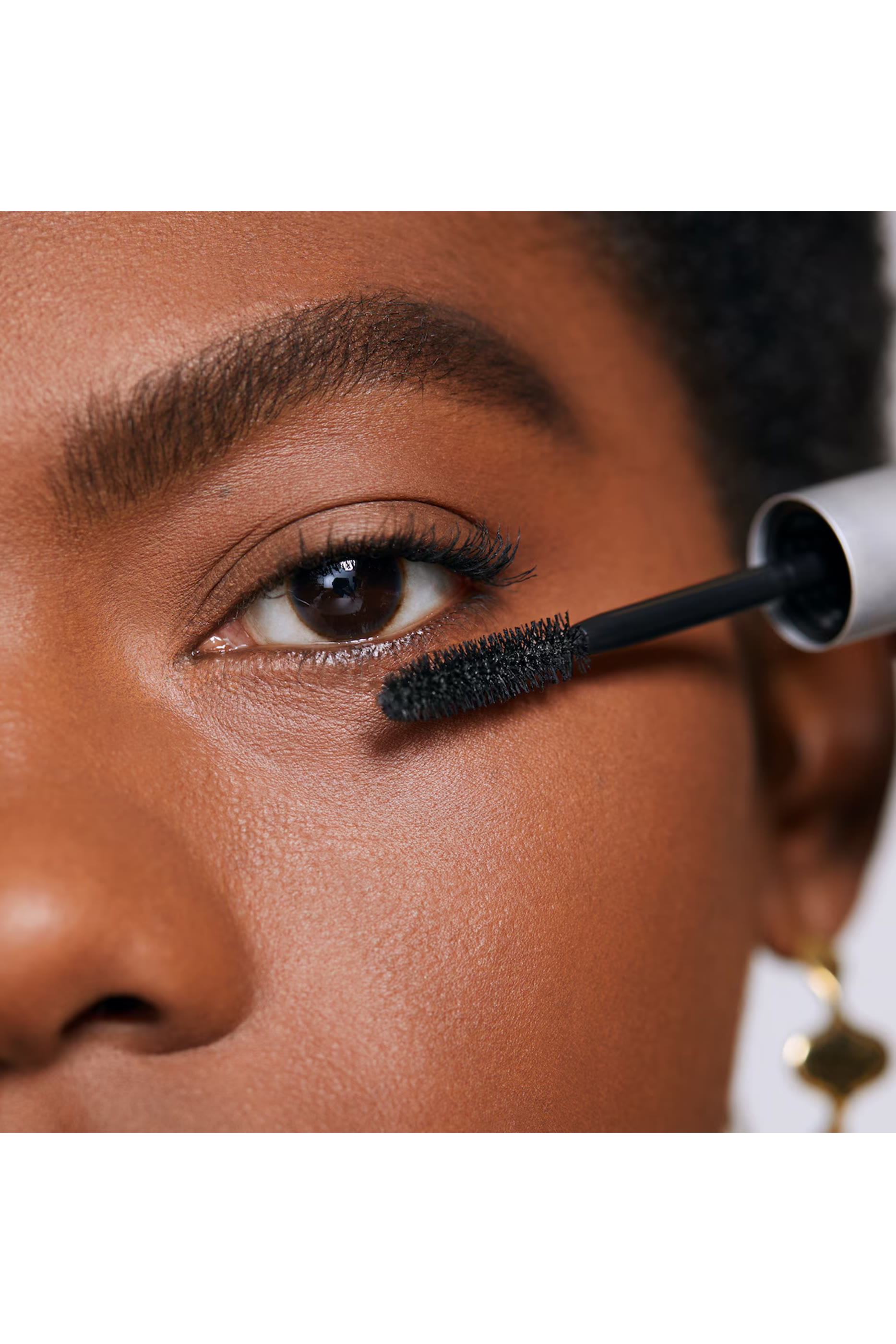 ماسكارا سموكي اي