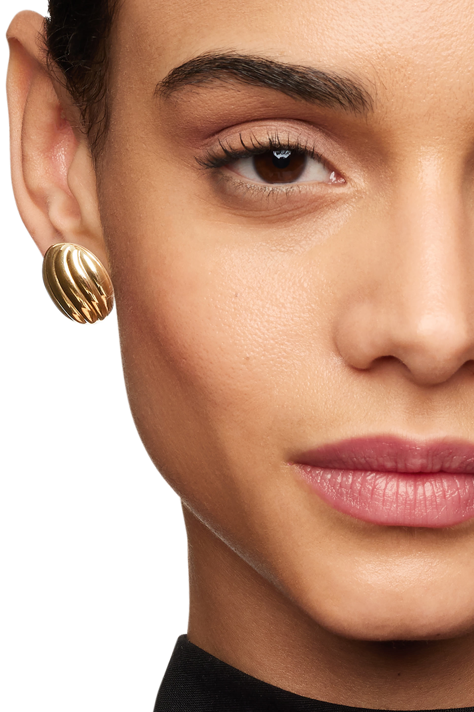 أقراط سكلبتد كابل ذهب أصفر عيار 18