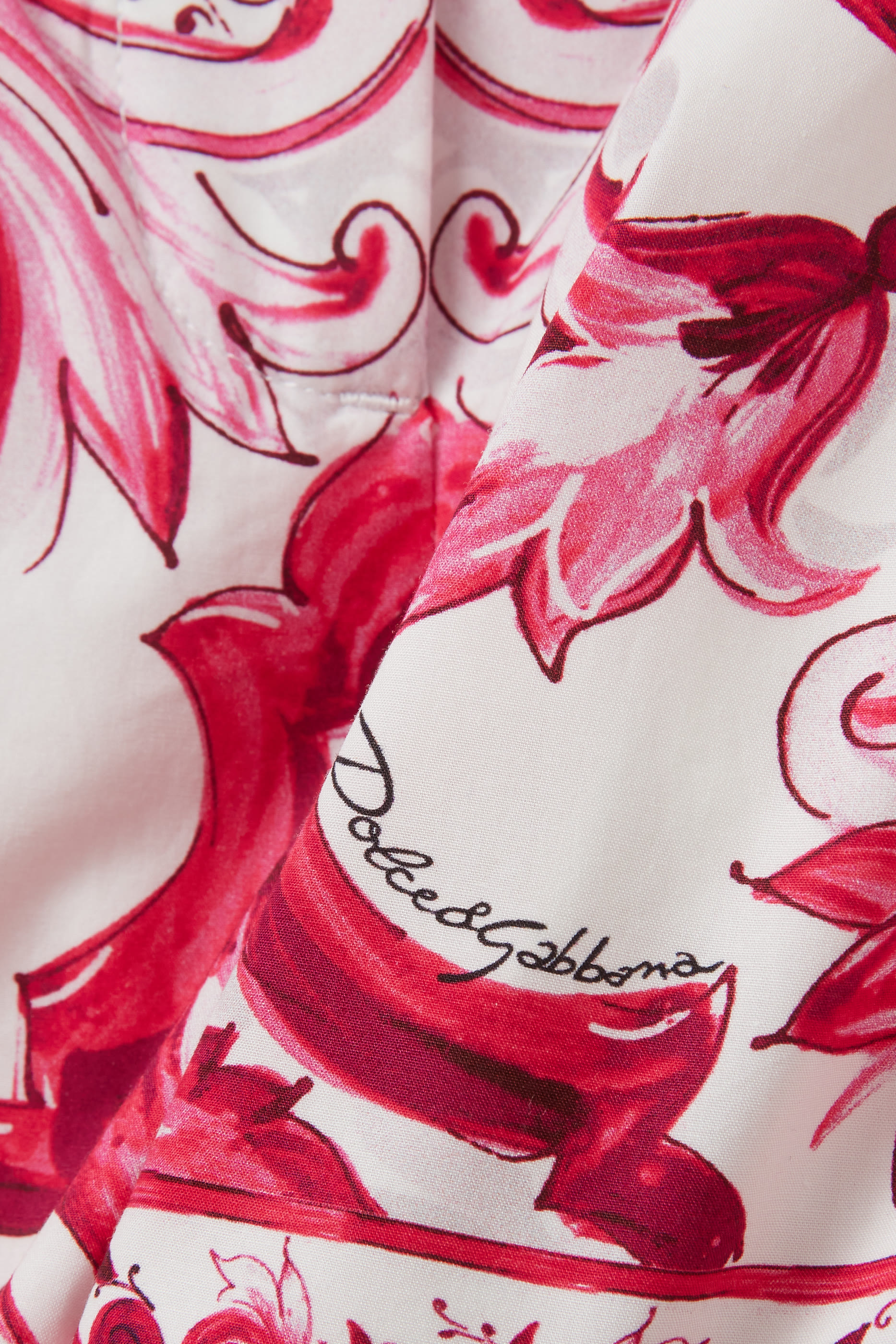 شورت للأطفال بطبعات مايولكا